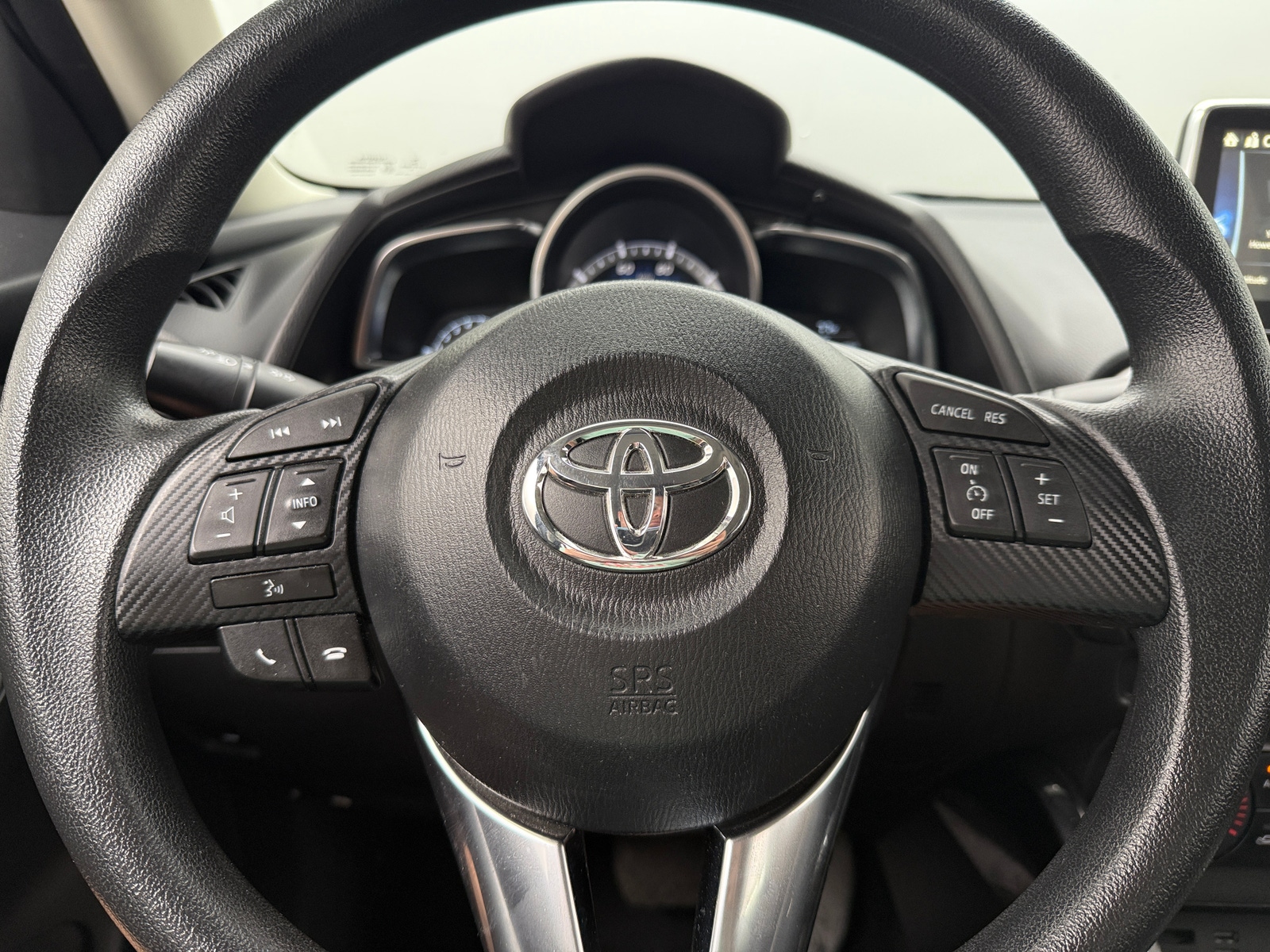 Thumbnail: 2017 Toyota Yaris iA - 5
