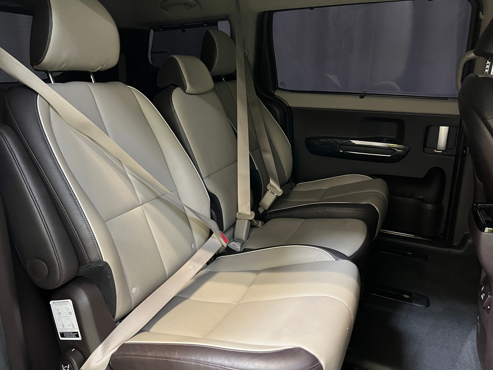 Thumbnail: 2018 Kia Sedona - 5