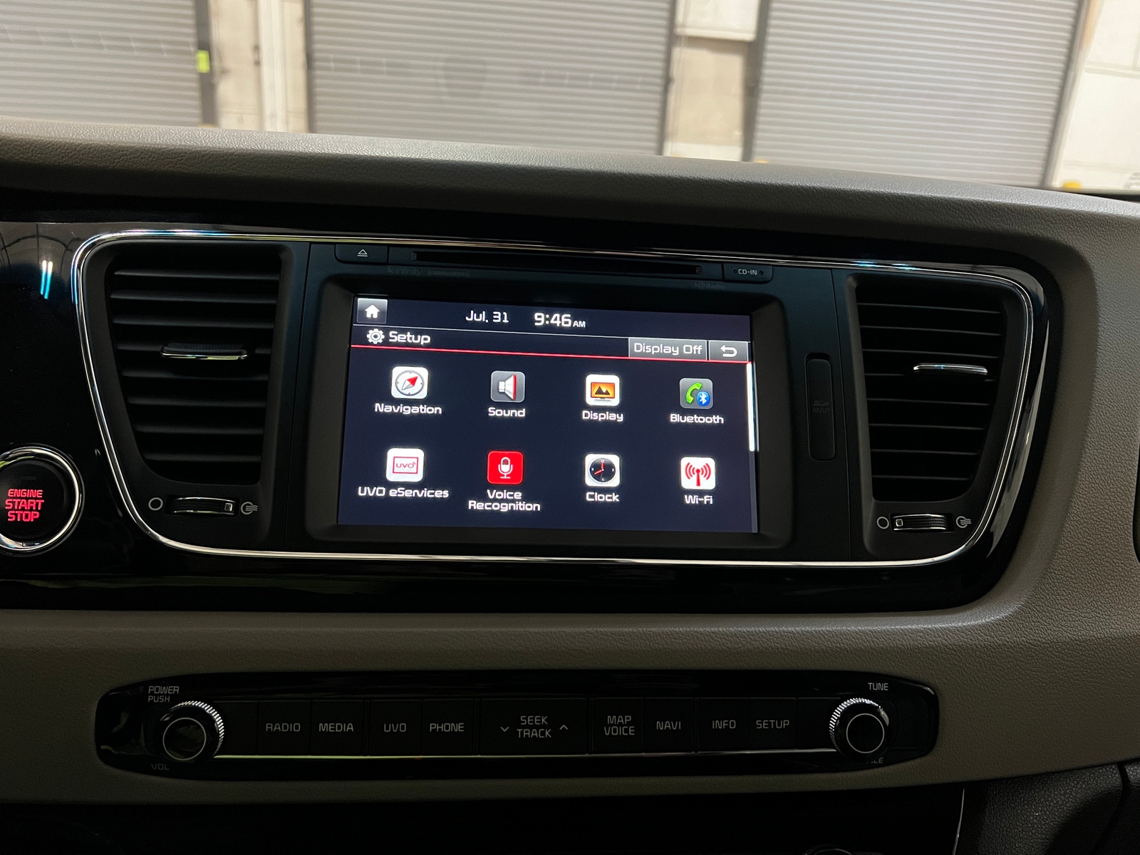 Thumbnail: 2018 Kia Sedona - 3