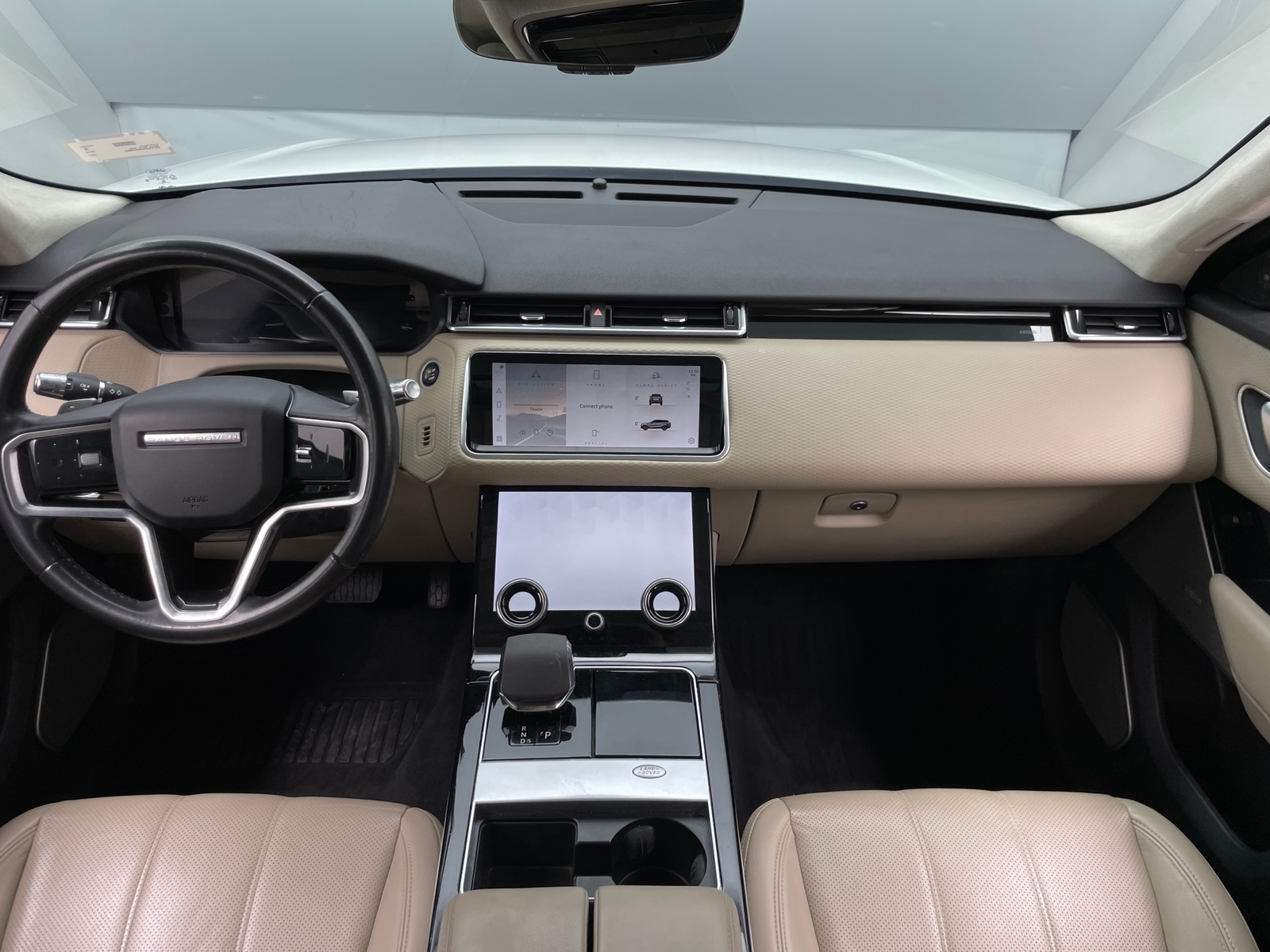 Thumbnail: 2021 Land Rover Range Rover Velar - 2