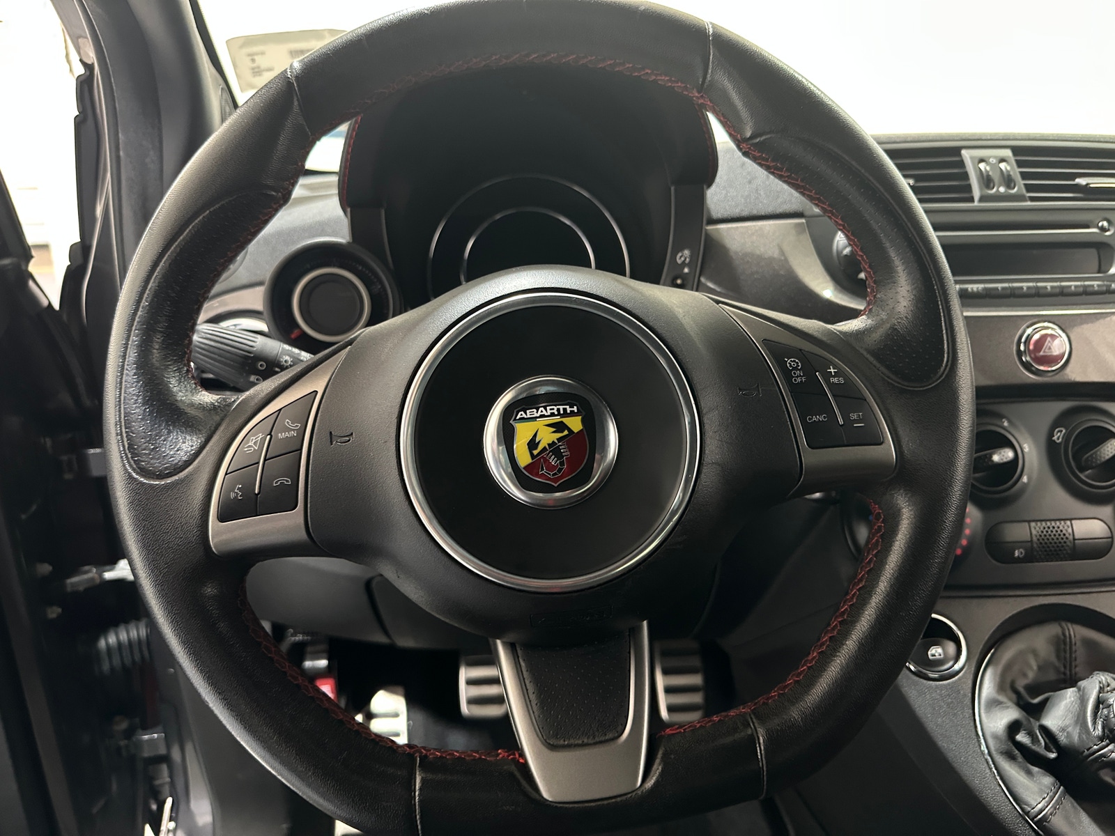 Thumbnail: 2015 Fiat 500 - 4