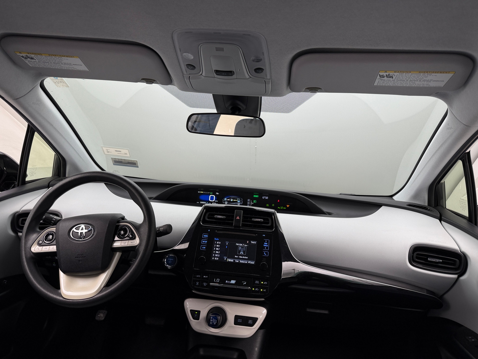 Thumbnail: 2018 Toyota Prius - 3