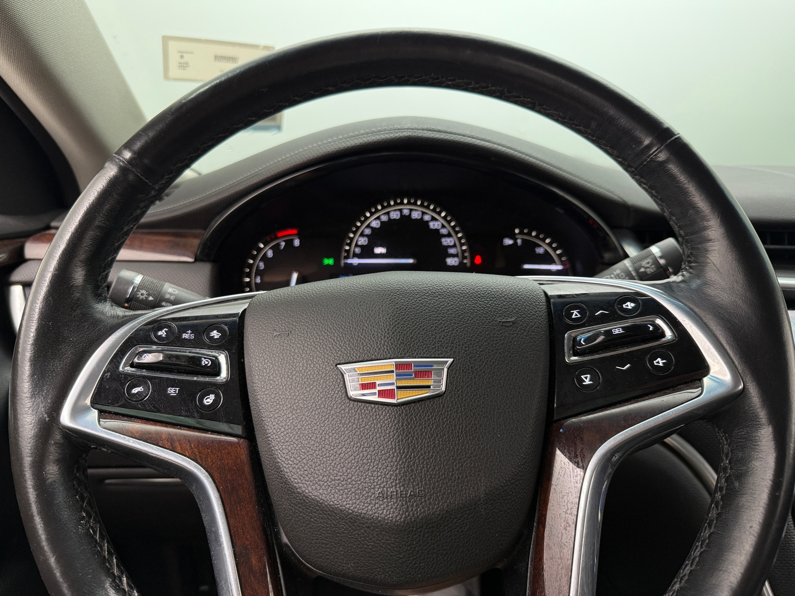 Thumbnail: 2017 Cadillac XTS - 4