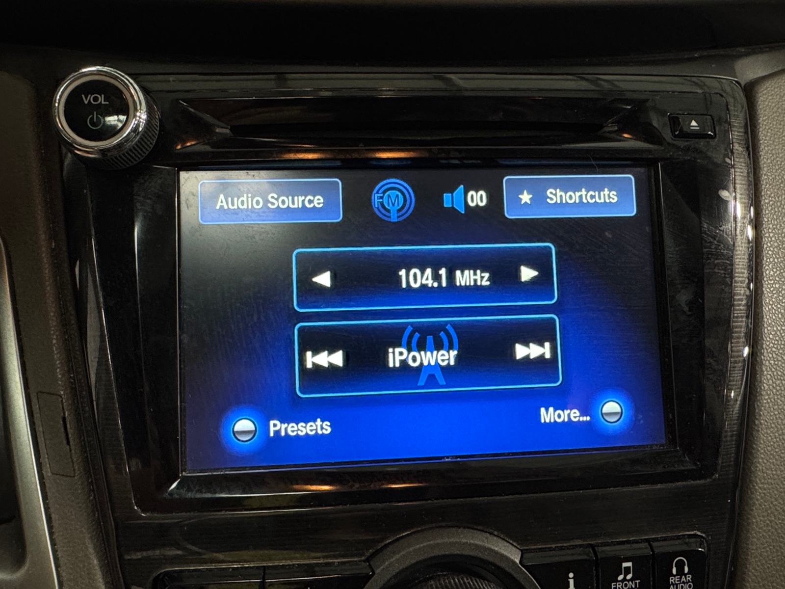 Thumbnail: 2014 Honda Odyssey - 3