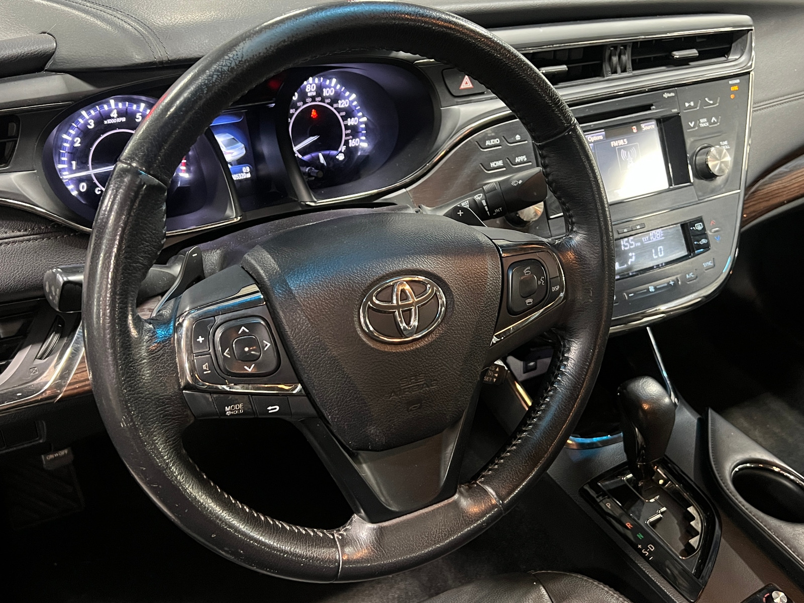 Thumbnail: 2015 Toyota Avalon - 4