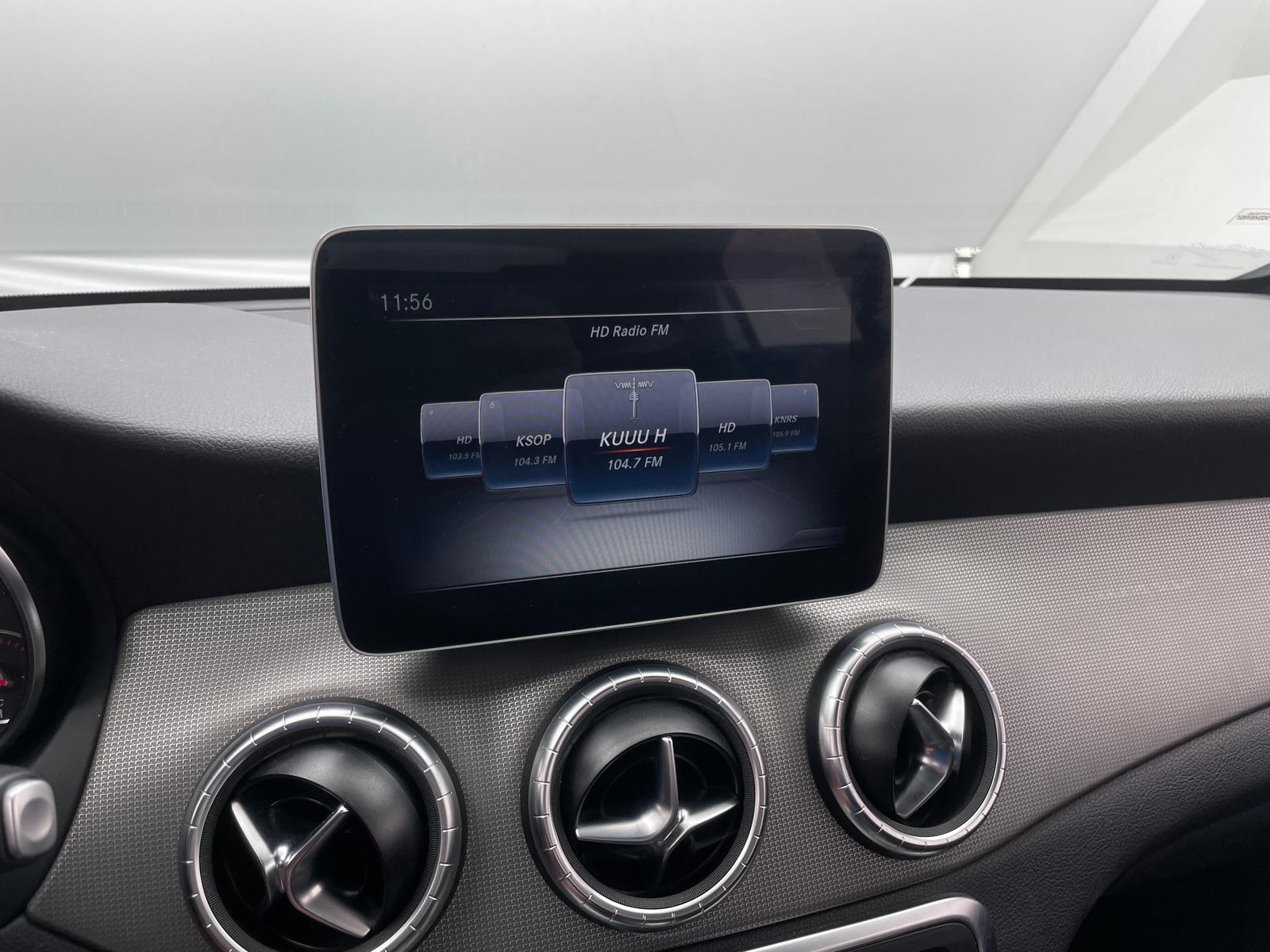 Thumbnail: 2019 Mercedes-Benz CLA - 2
