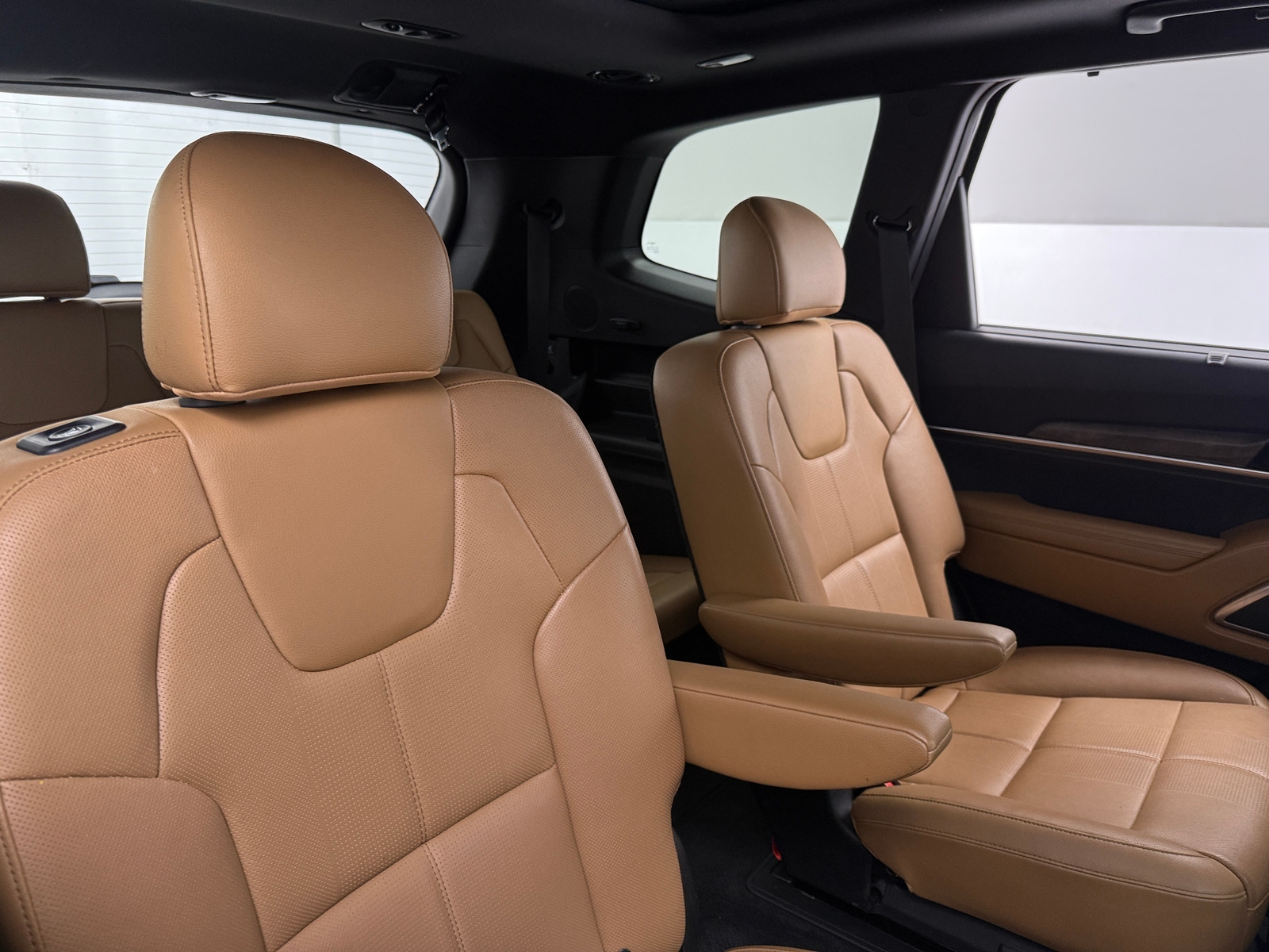 Thumbnail: 2022 Kia Telluride - 5