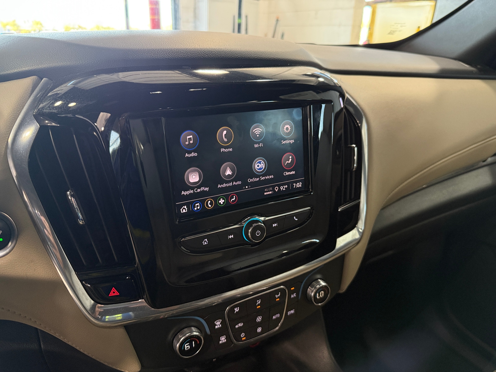 Thumbnail: 2023 Chevrolet Traverse - 4