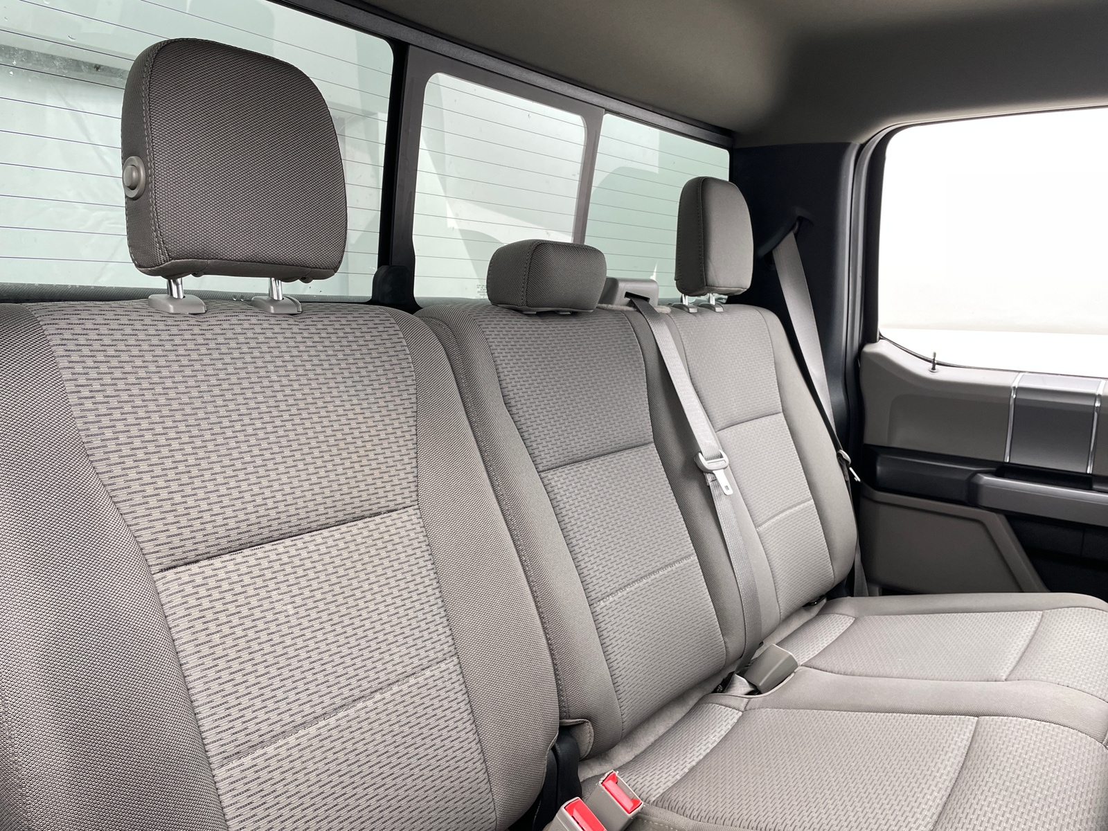 Thumbnail: 2019 Ford Econoline - 6
