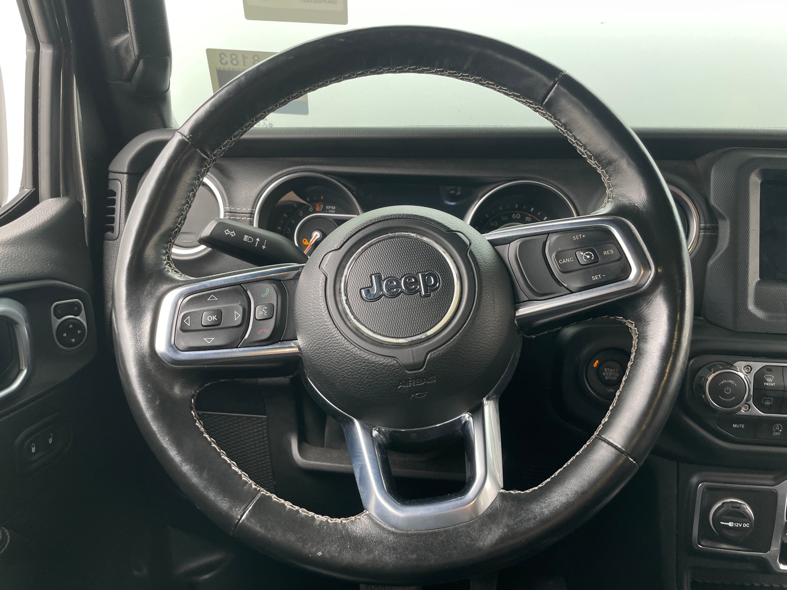 Thumbnail: 2020 Jeep Gladiator - 4