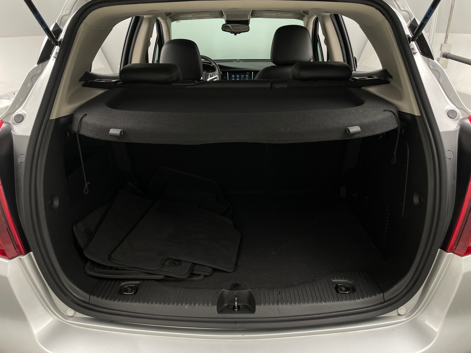 Thumbnail: 2017 Buick Encore - 7