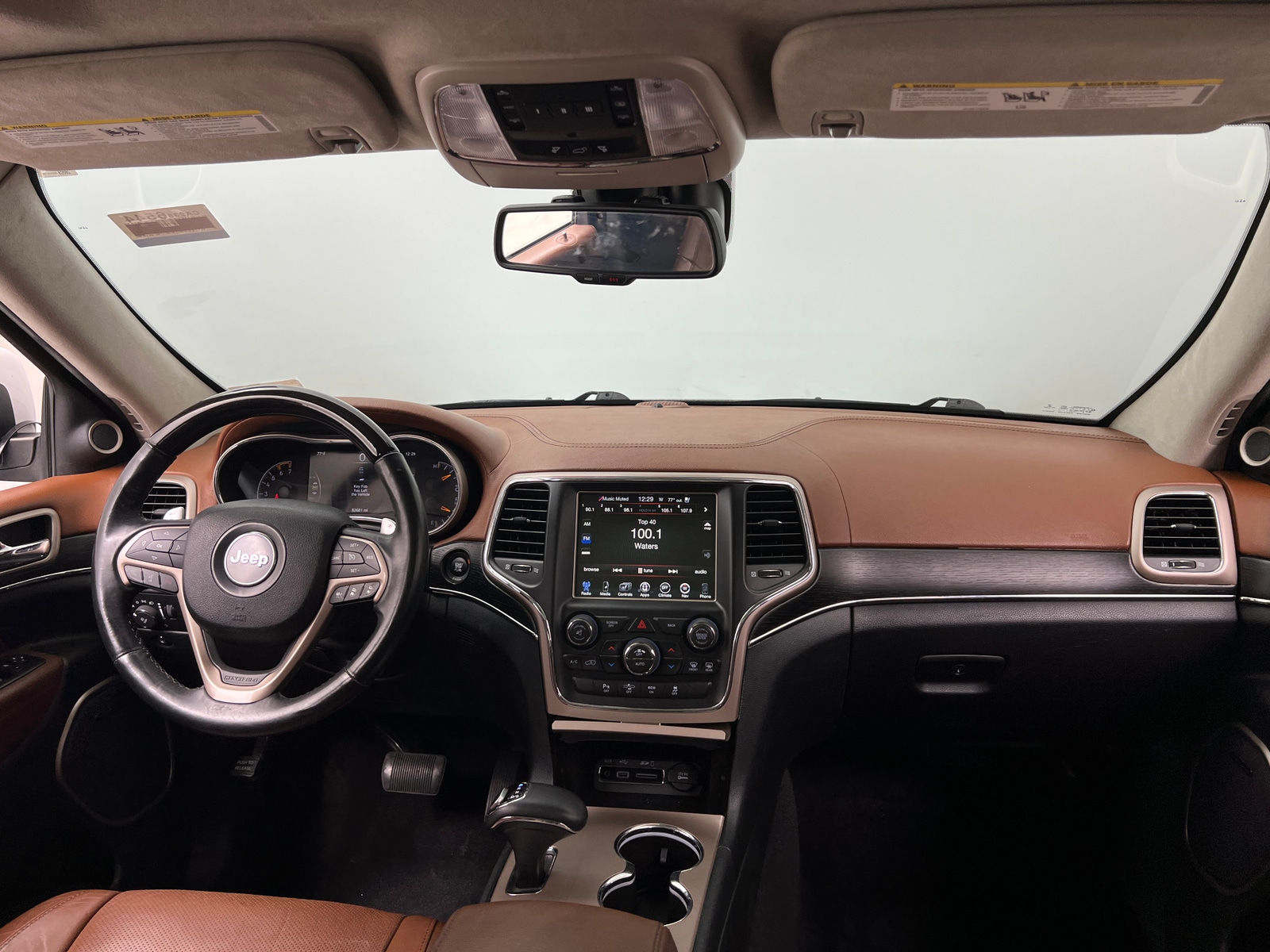 Thumbnail: 2015 Jeep Grand Cherokee - 2