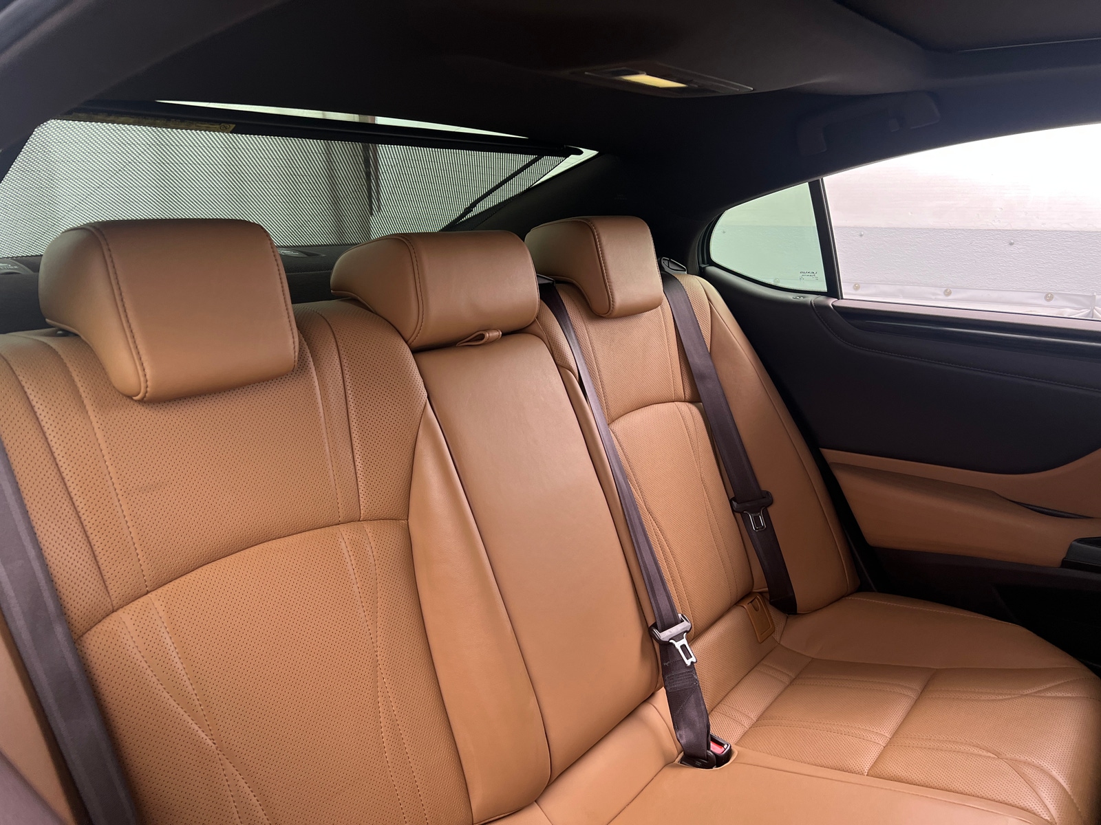 Thumbnail: 2019 Lexus ES - 6