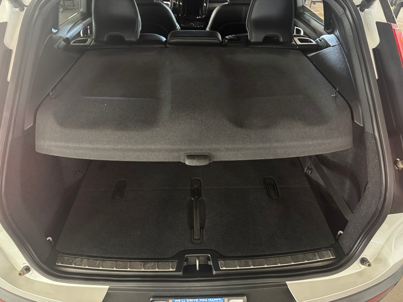 Thumbnail: 2021 Volvo XC40 - 6