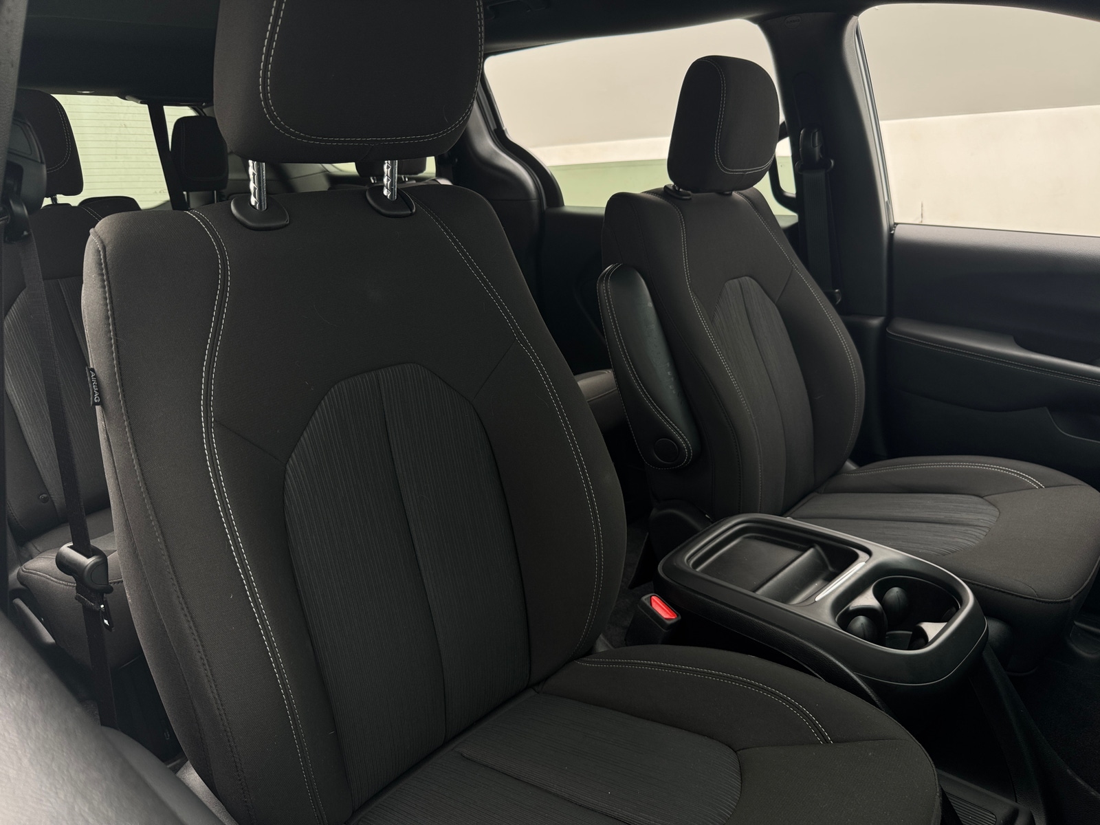 Thumbnail: 2024 Chrysler Pacifica - 2