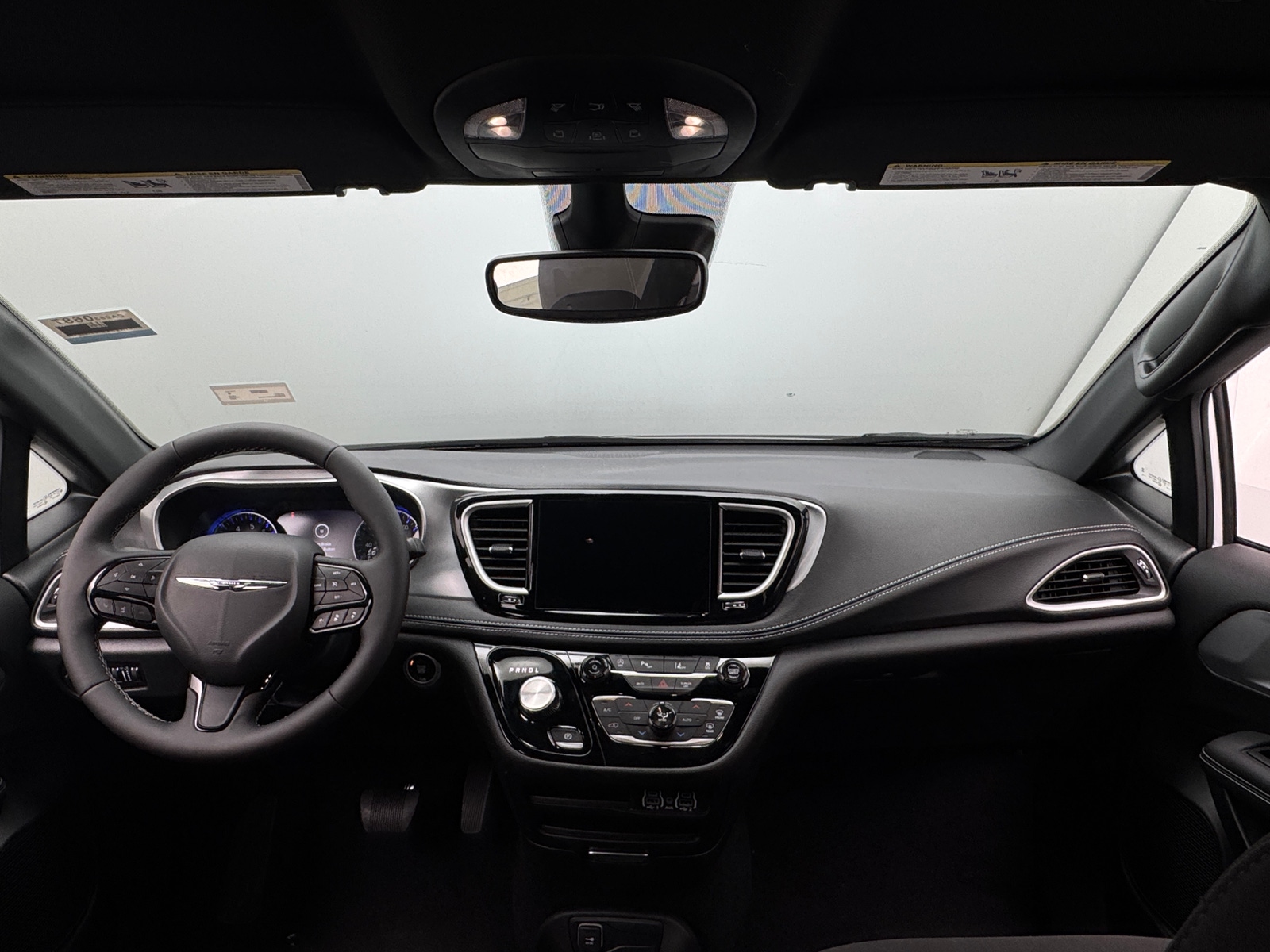 Thumbnail: 2024 Chrysler Pacifica - 3