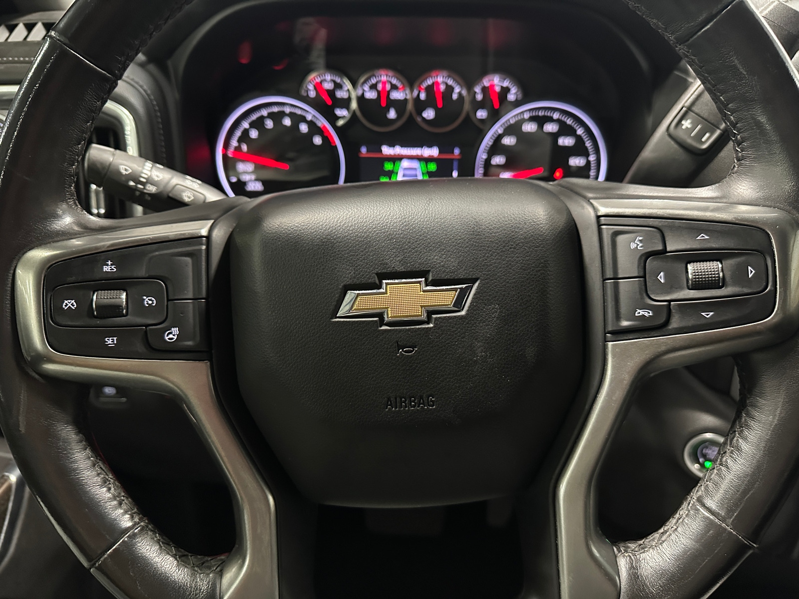 Thumbnail: 2020 Chevrolet Silverado 1500 - 5