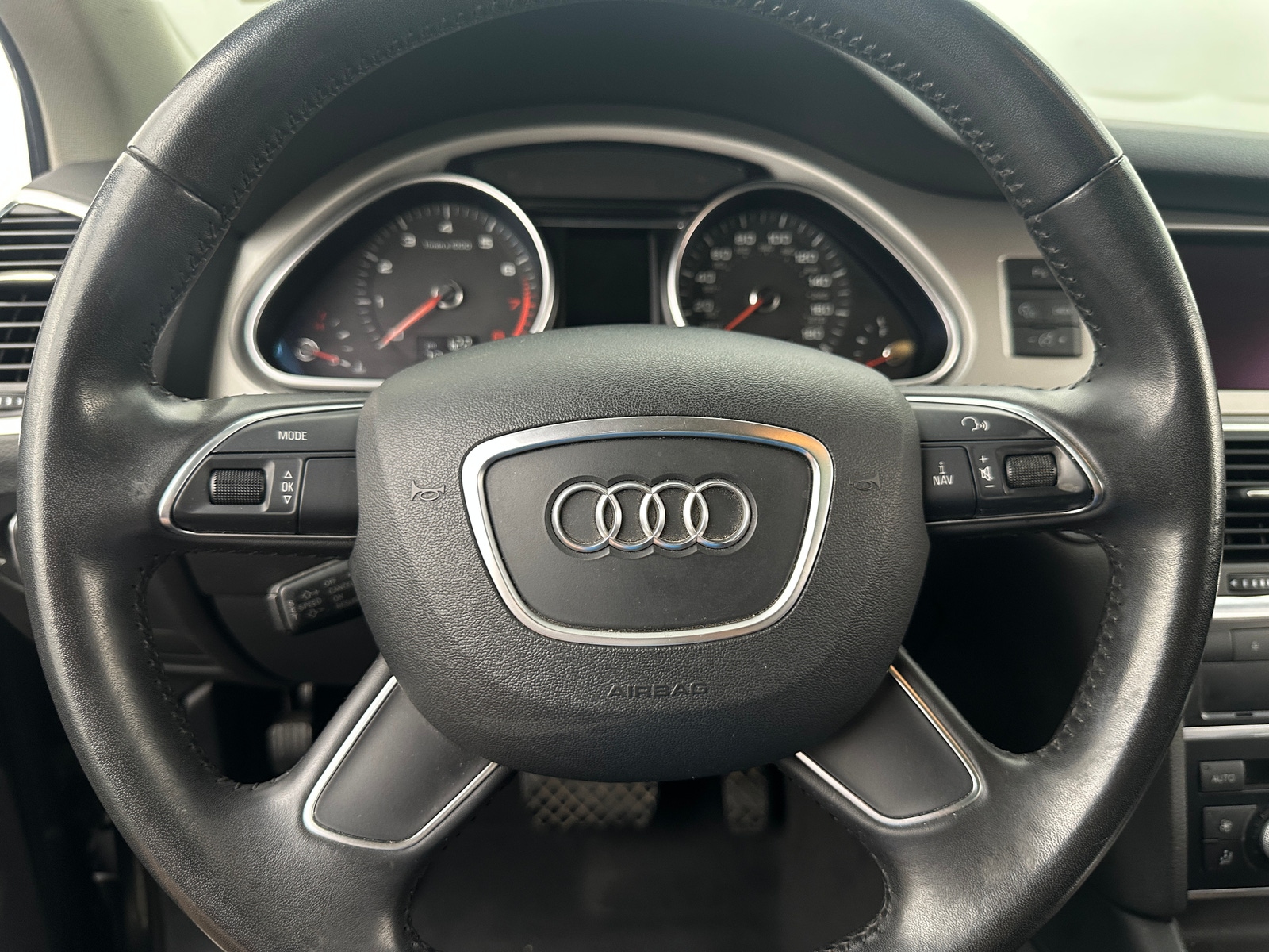 Thumbnail: 2014 Audi Q7 - 4