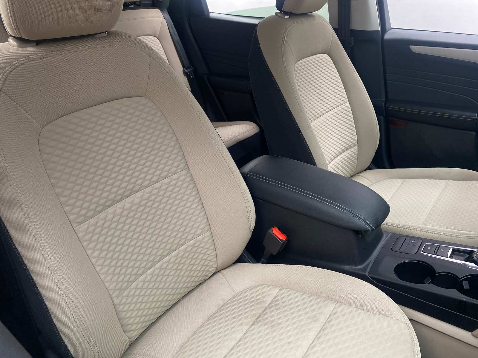 Thumbnail: 2021 Ford Escape - 2