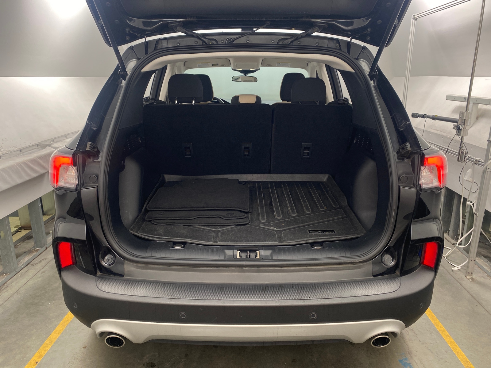 Thumbnail: 2021 Ford Escape - 7