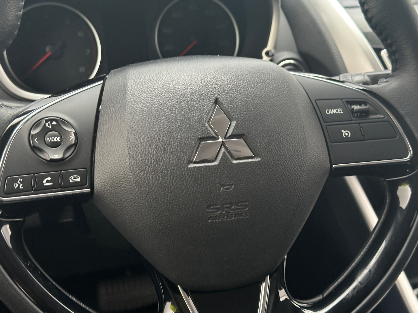 Thumbnail: 2019 Mitsubishi Eclipse Cross - 5