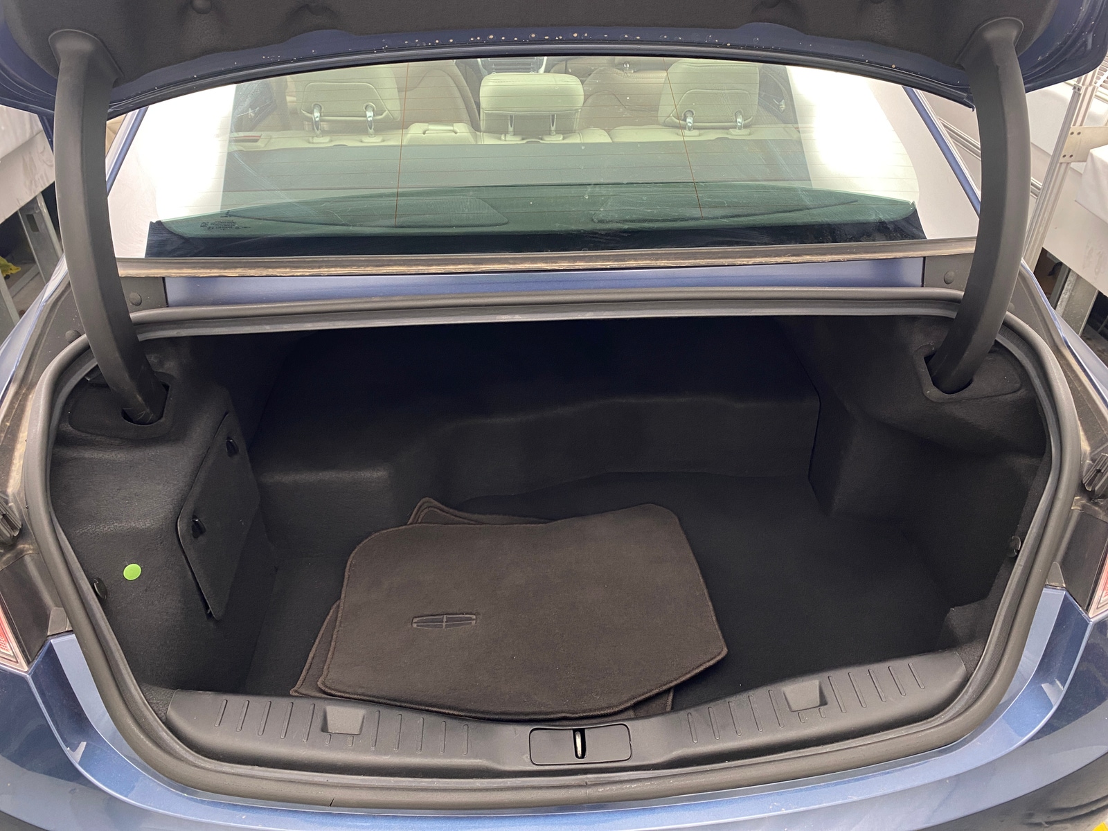 Thumbnail: 2018 Lincoln MKZ - 6