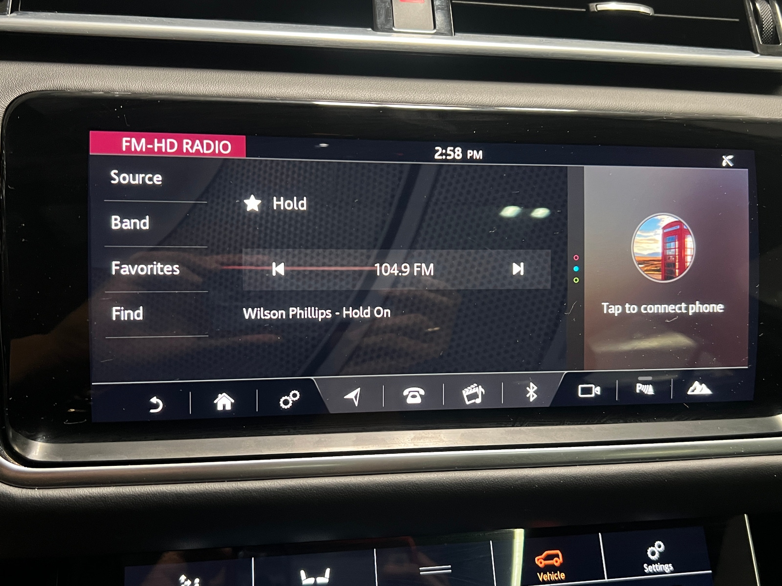 Thumbnail: 2020 Land Rover Range Rover Velar - 3