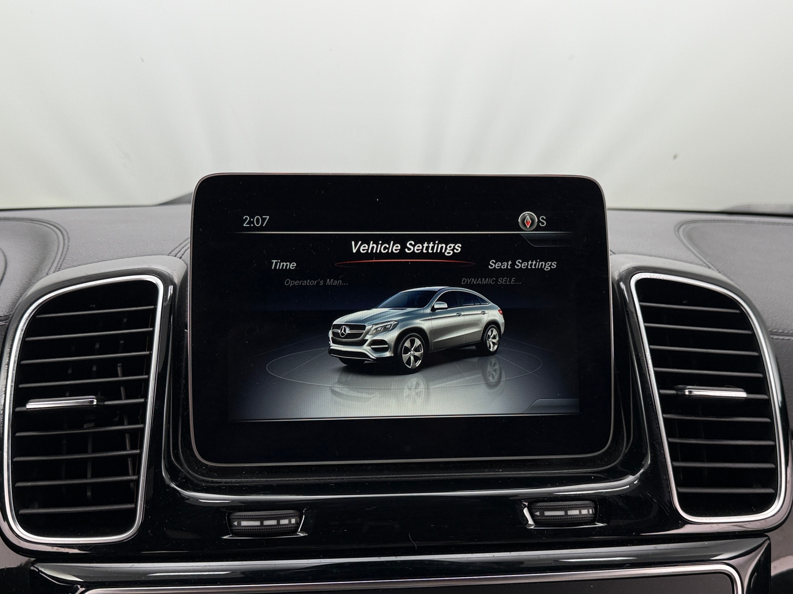 Thumbnail: 2019 Mercedes-Benz GLE - 3