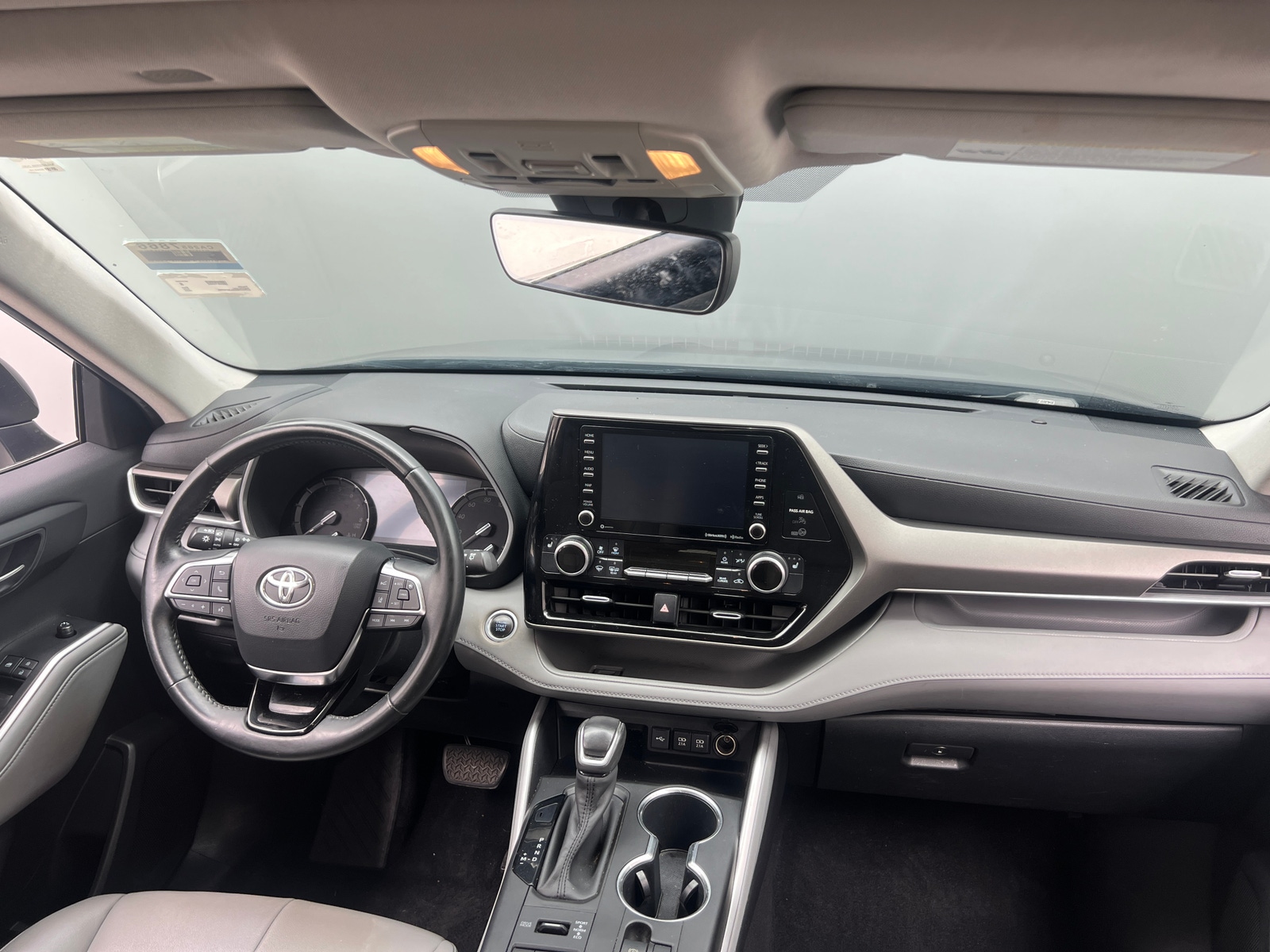 Thumbnail: 2020 Toyota Highlander - 2