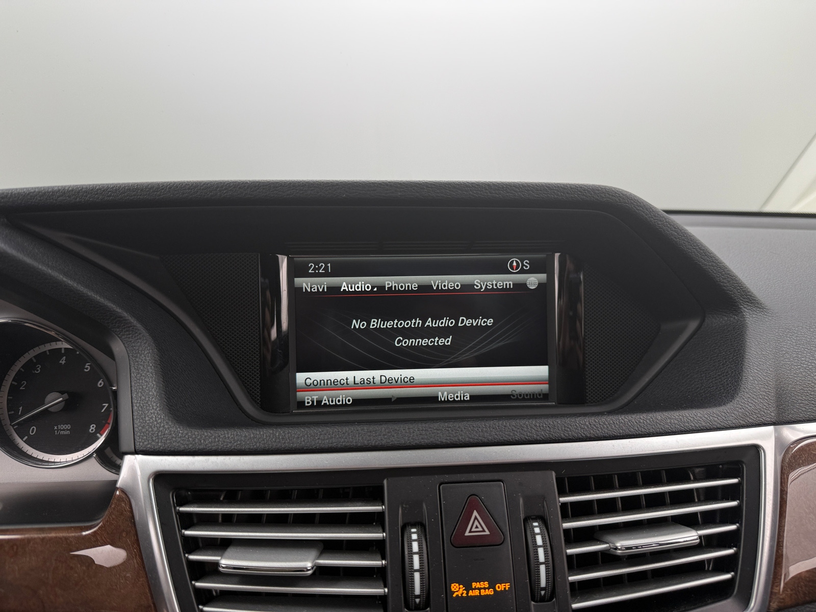 Thumbnail: 2013 Mercedes-Benz E-Class - 3