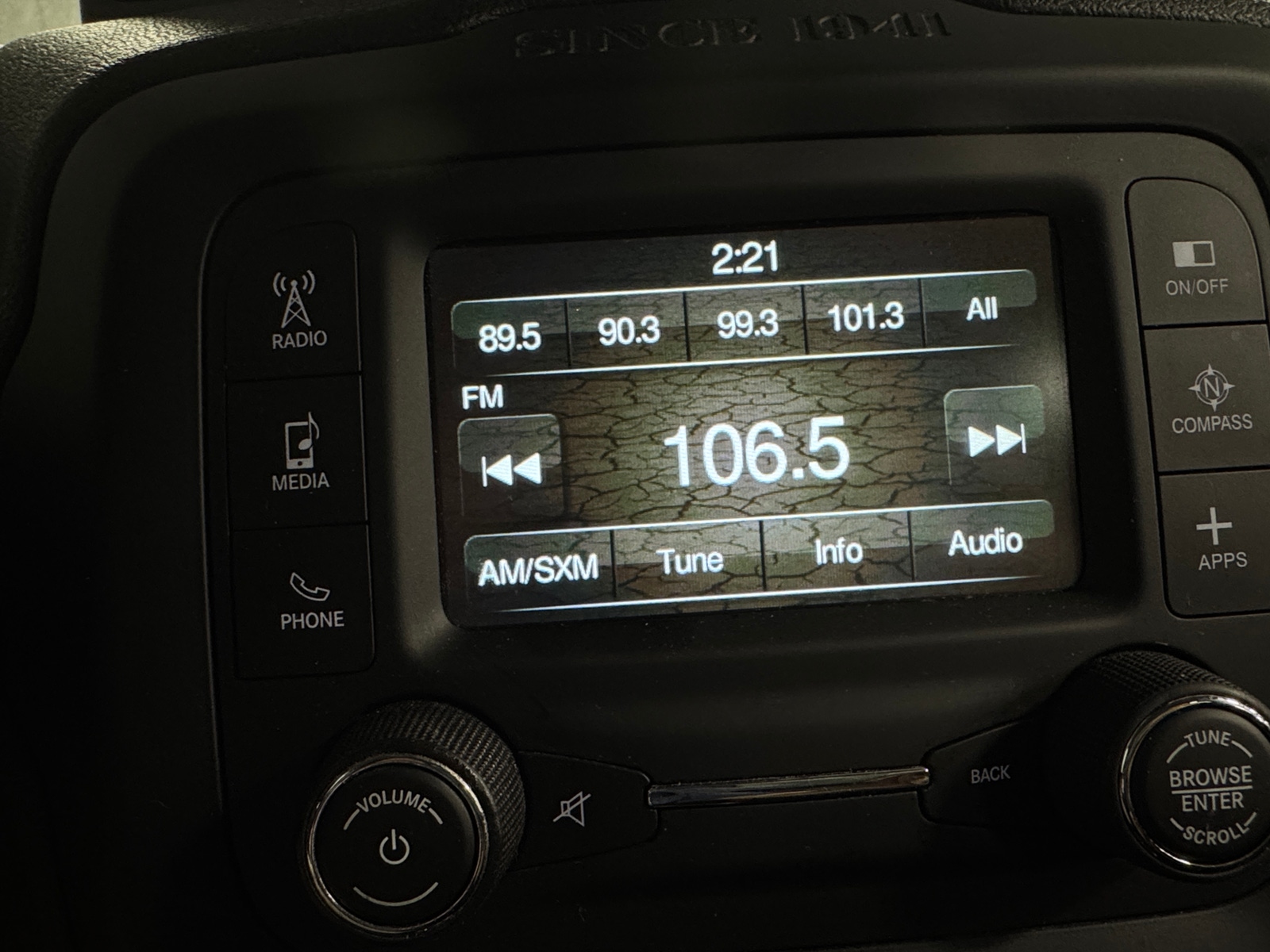 Thumbnail: 2017 Jeep Renegade - 4