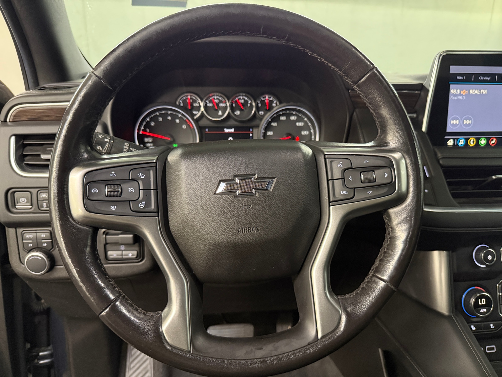Thumbnail: 2021 Chevrolet Tahoe - 4