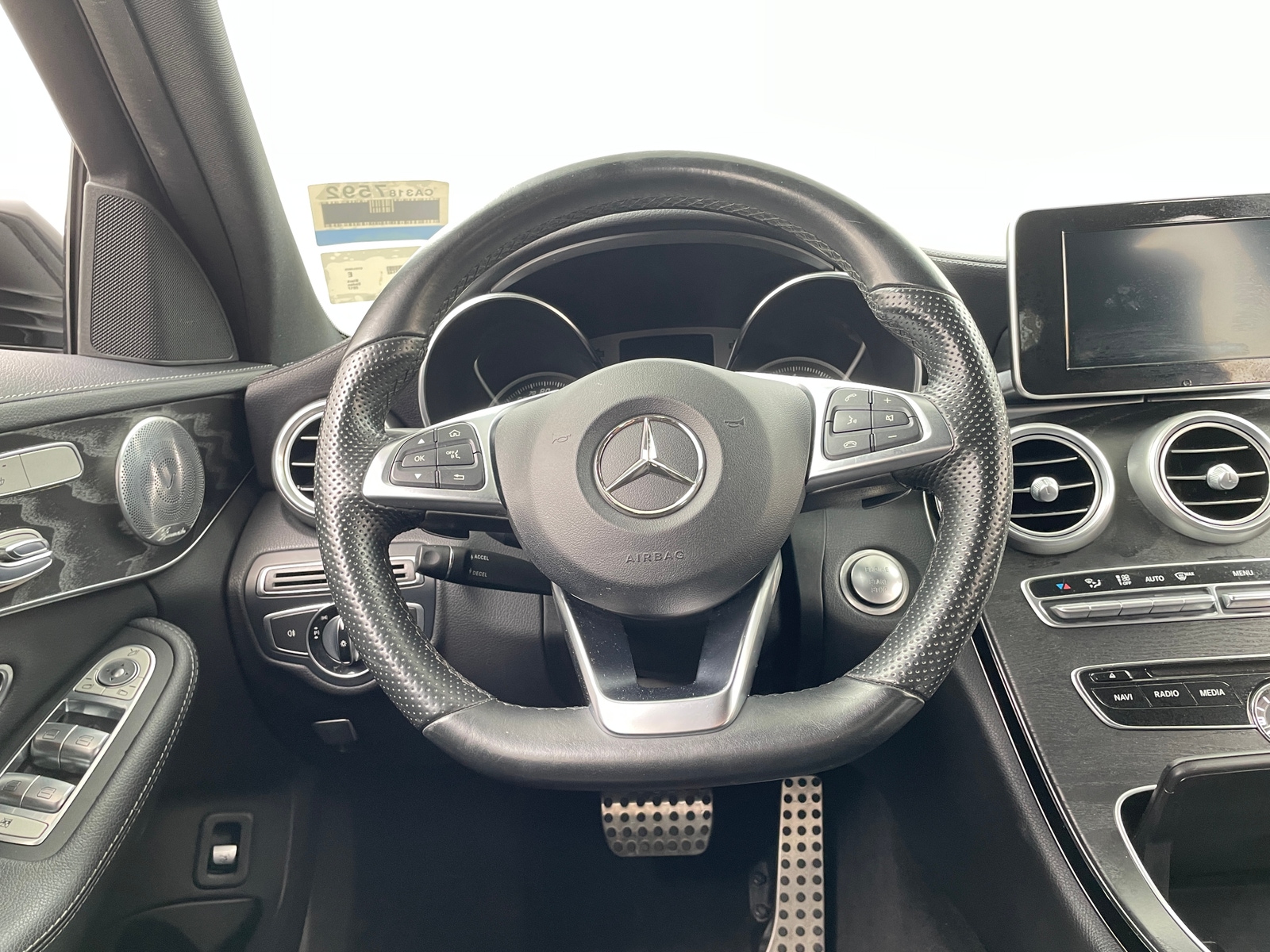 Thumbnail: 2017 Mercedes-Benz C-Class - 4