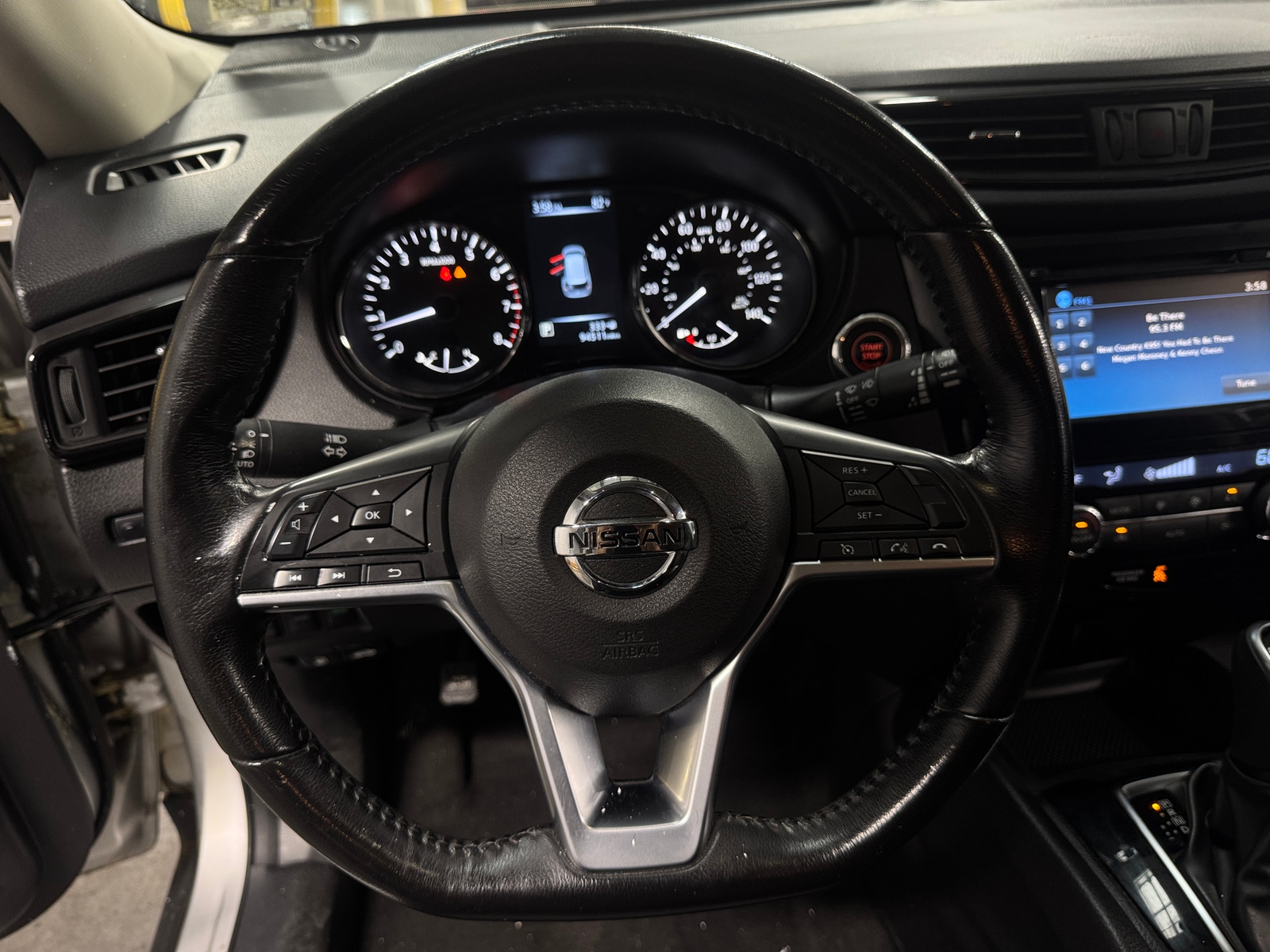 Thumbnail: 2017 Nissan Rogue - 5