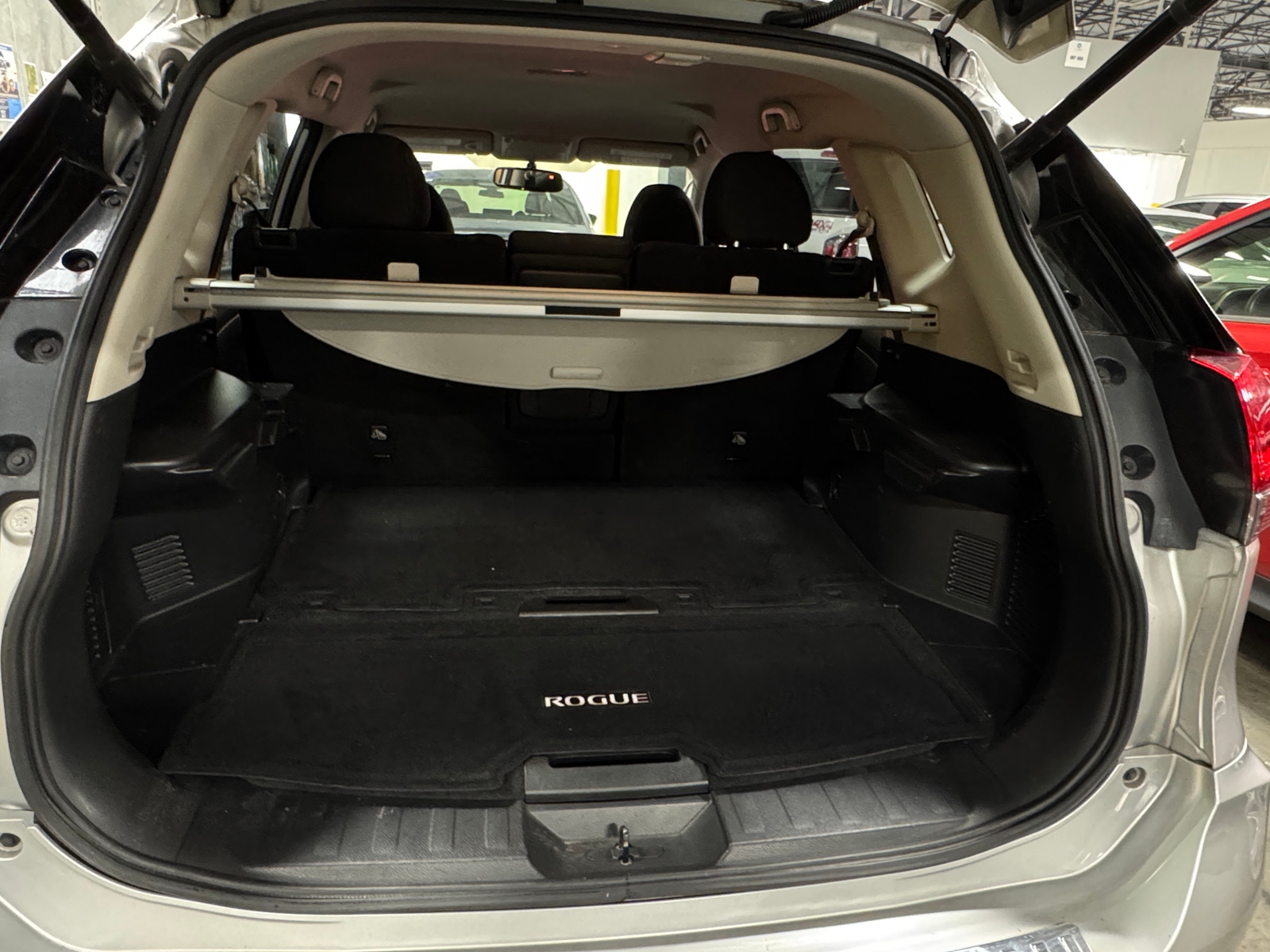 Thumbnail: 2017 Nissan Rogue - 7