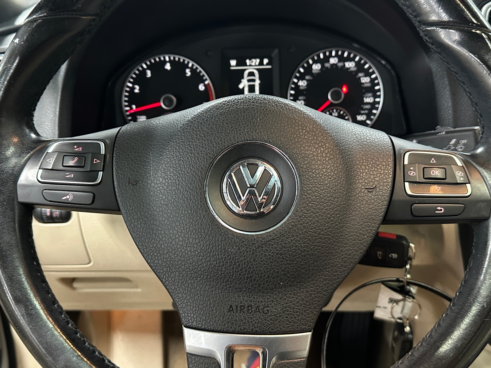Thumbnail: 2014 Volkswagen Eos - 4