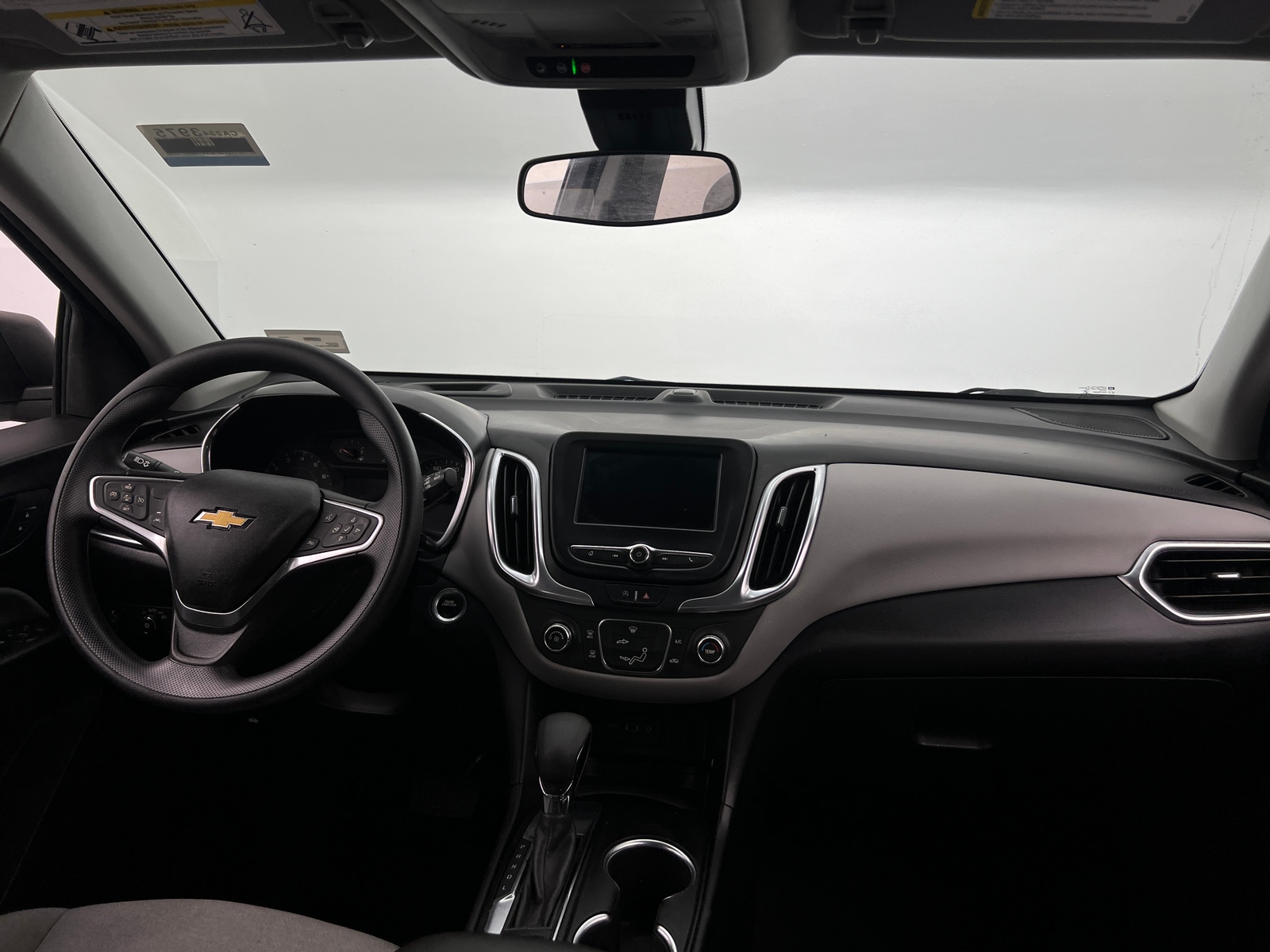 Thumbnail: 2022 Chevrolet Equinox - 3