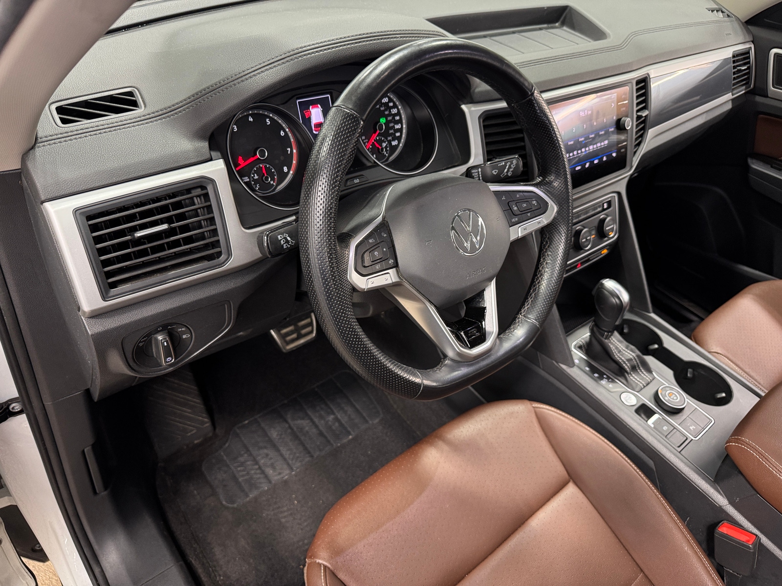 Thumbnail: 2021 Volkswagen Atlas - 2