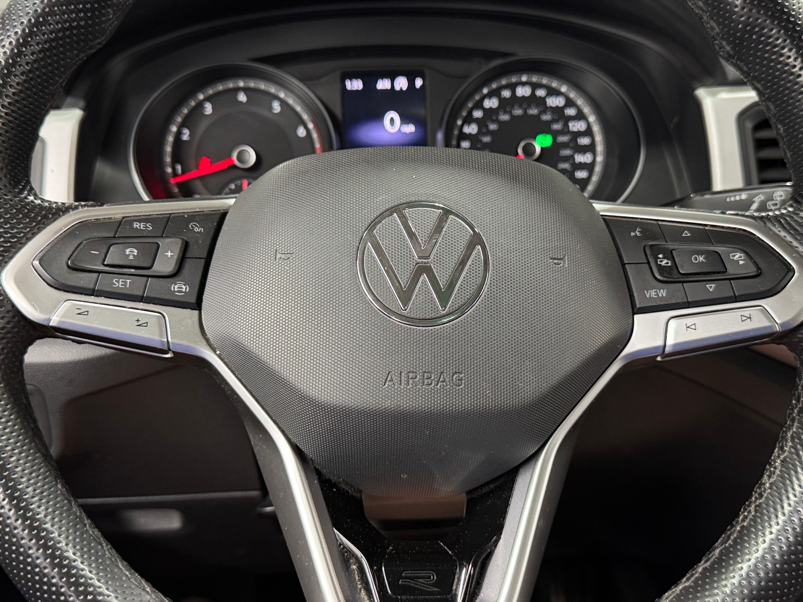 Thumbnail: 2021 Volkswagen Atlas - 4