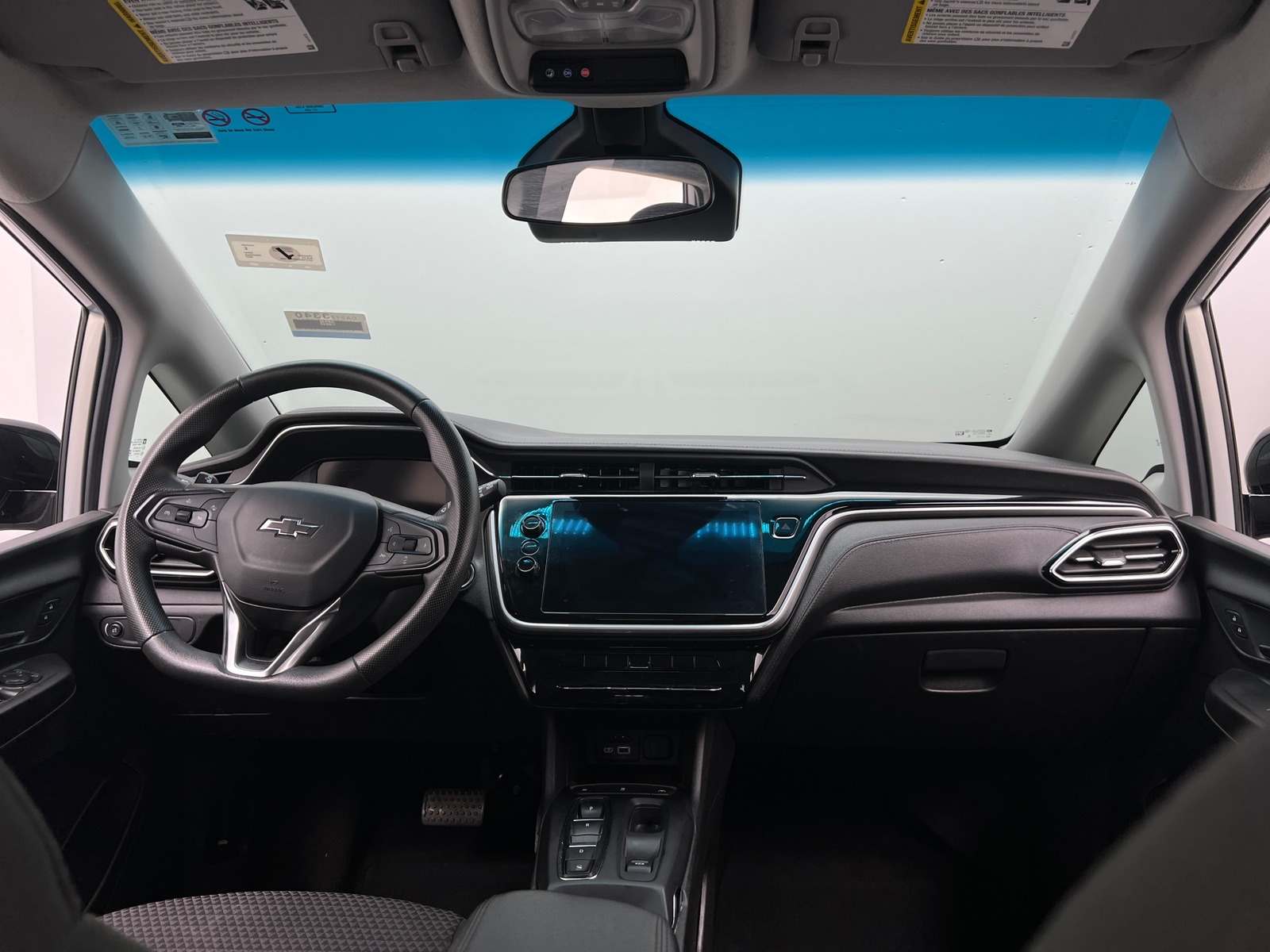 Thumbnail: 2023 Chevrolet Bolt EV - 3