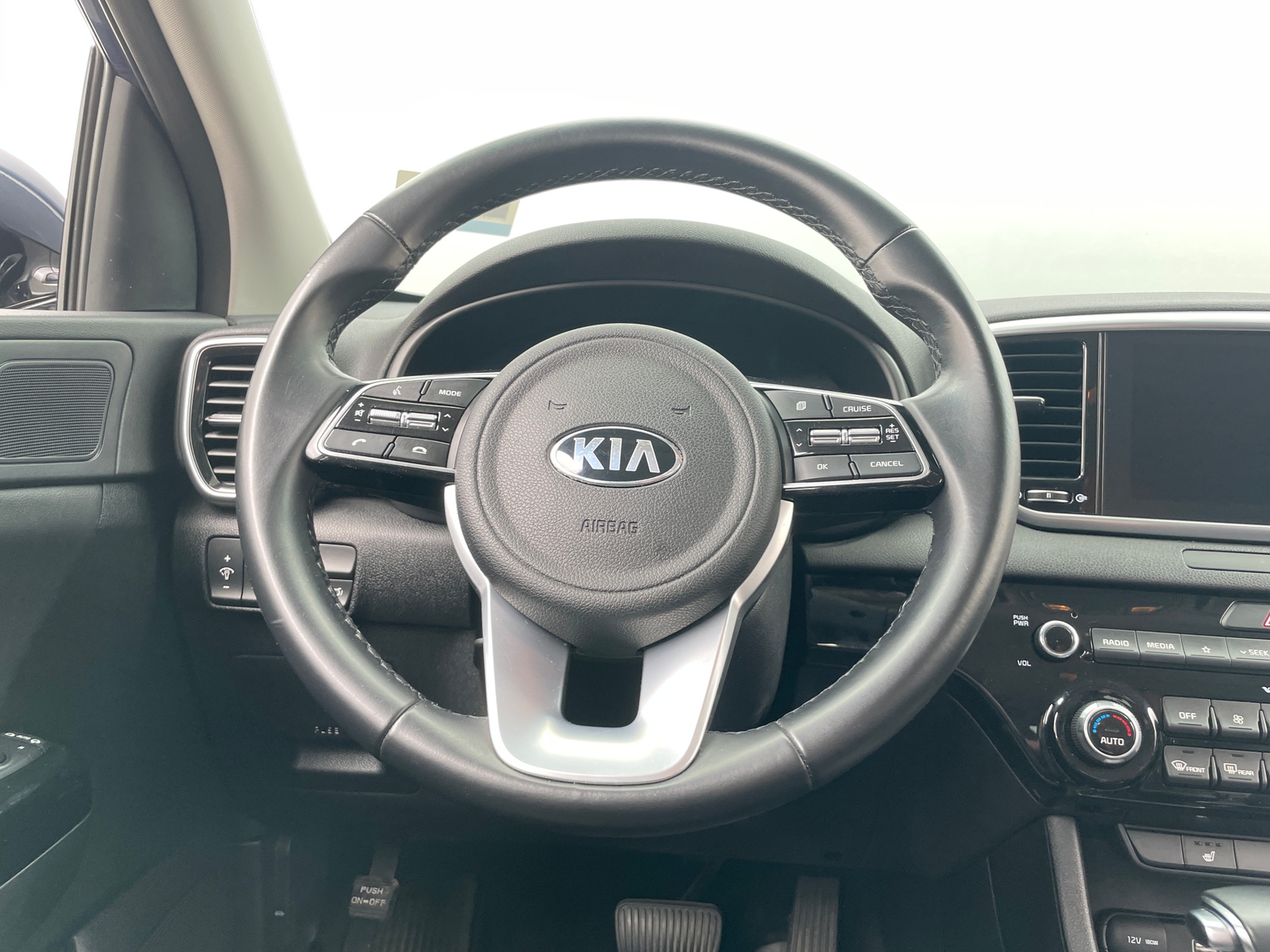 Thumbnail: 2021 Kia Sportage - 4