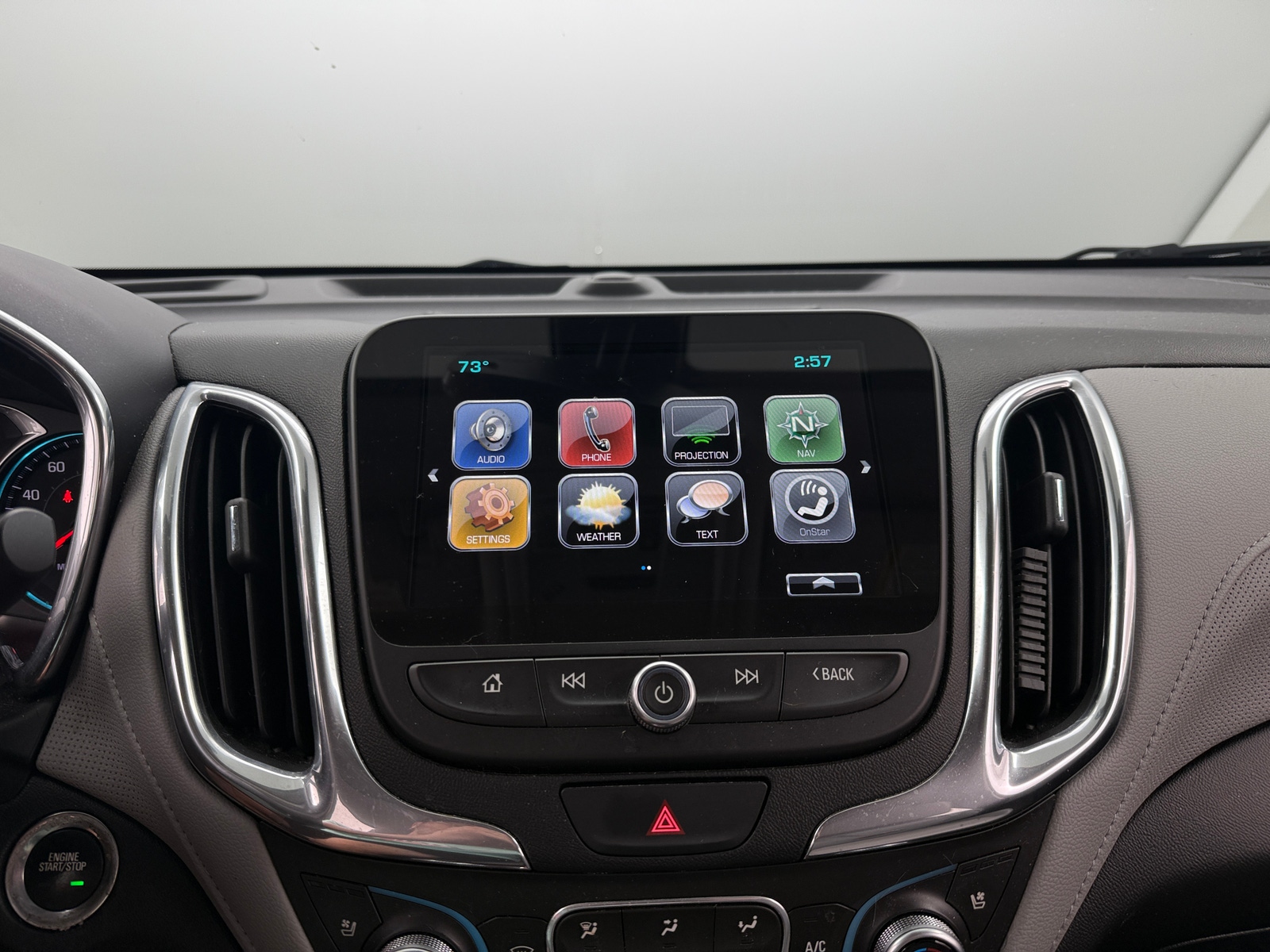 Thumbnail: 2018 Chevrolet Equinox - 3