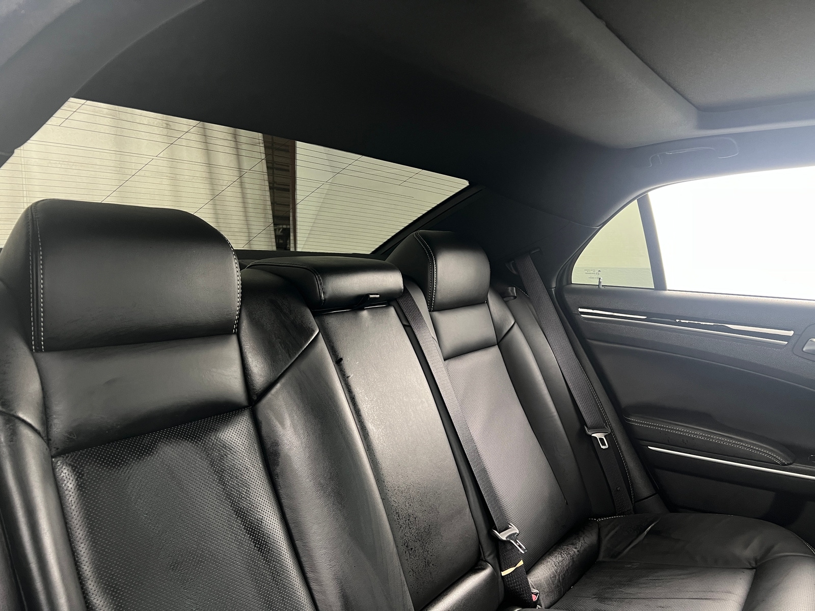 Thumbnail: 2023 Chrysler 300 - 5