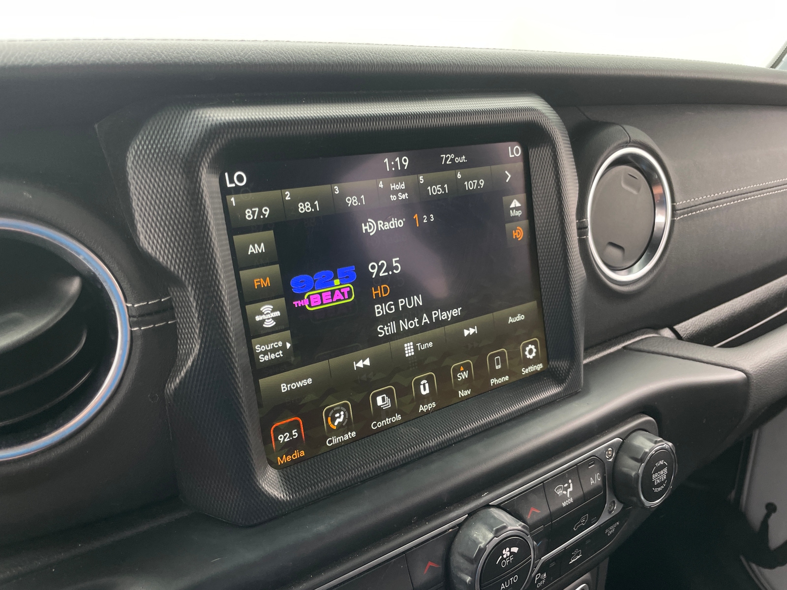 Thumbnail: 2023 Jeep Wrangler - 3