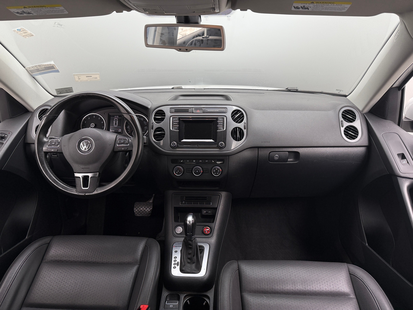 Thumbnail: 2016 Volkswagen Tiguan - 3