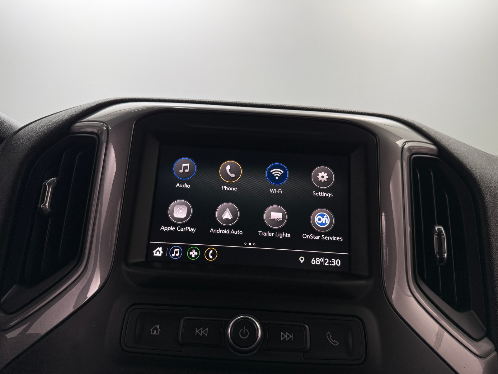 Thumbnail: 2020 Chevrolet Silverado 1500 - 4