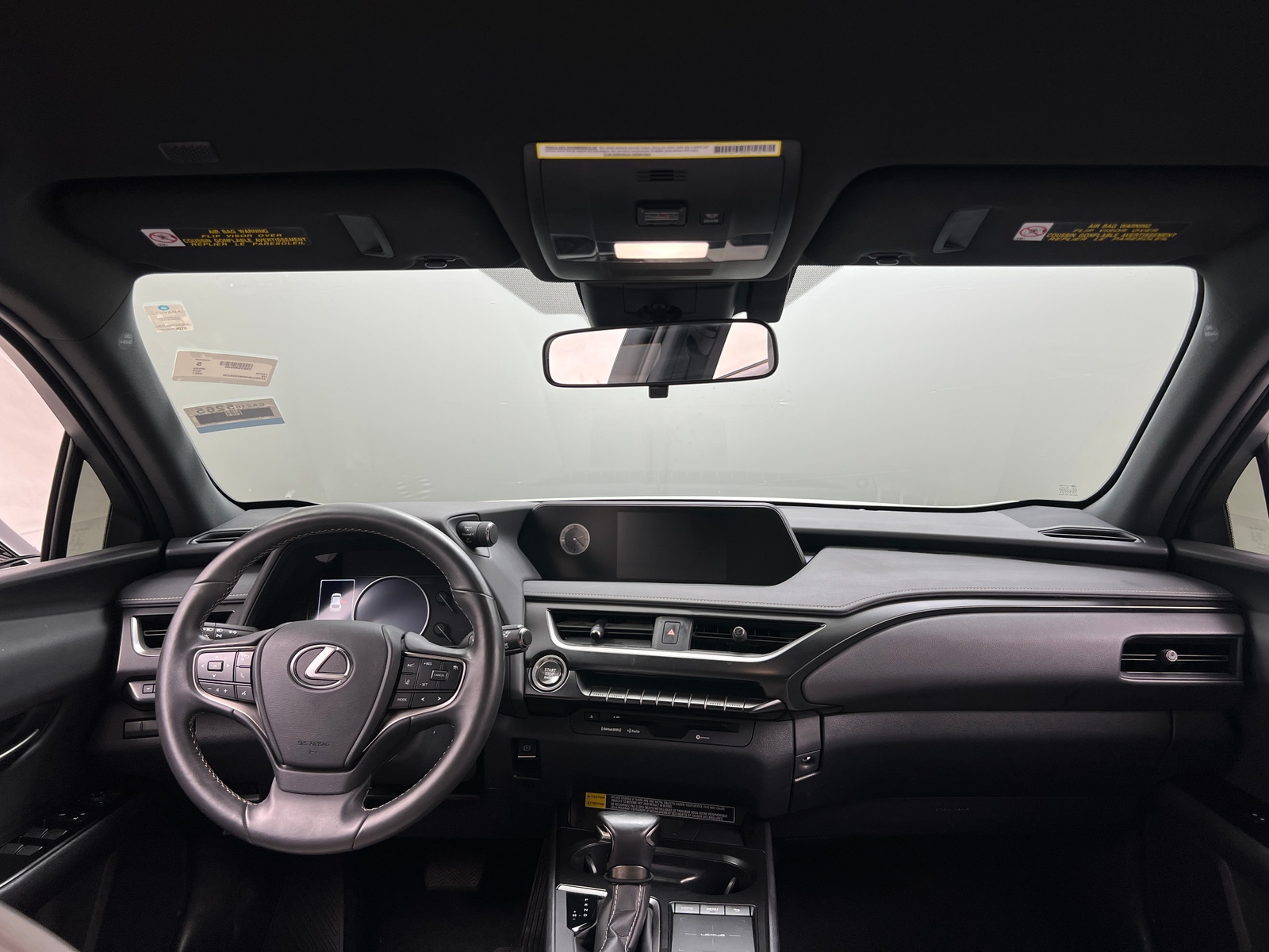 Thumbnail: 2021 Lexus UX - 2