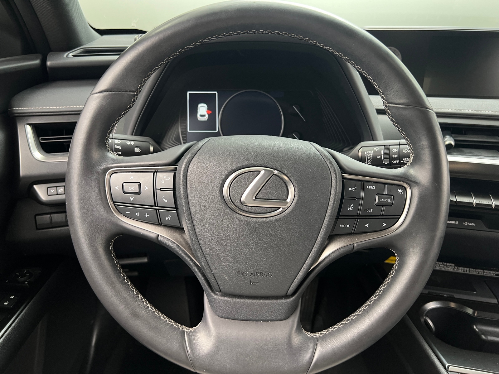Thumbnail: 2021 Lexus UX - 4
