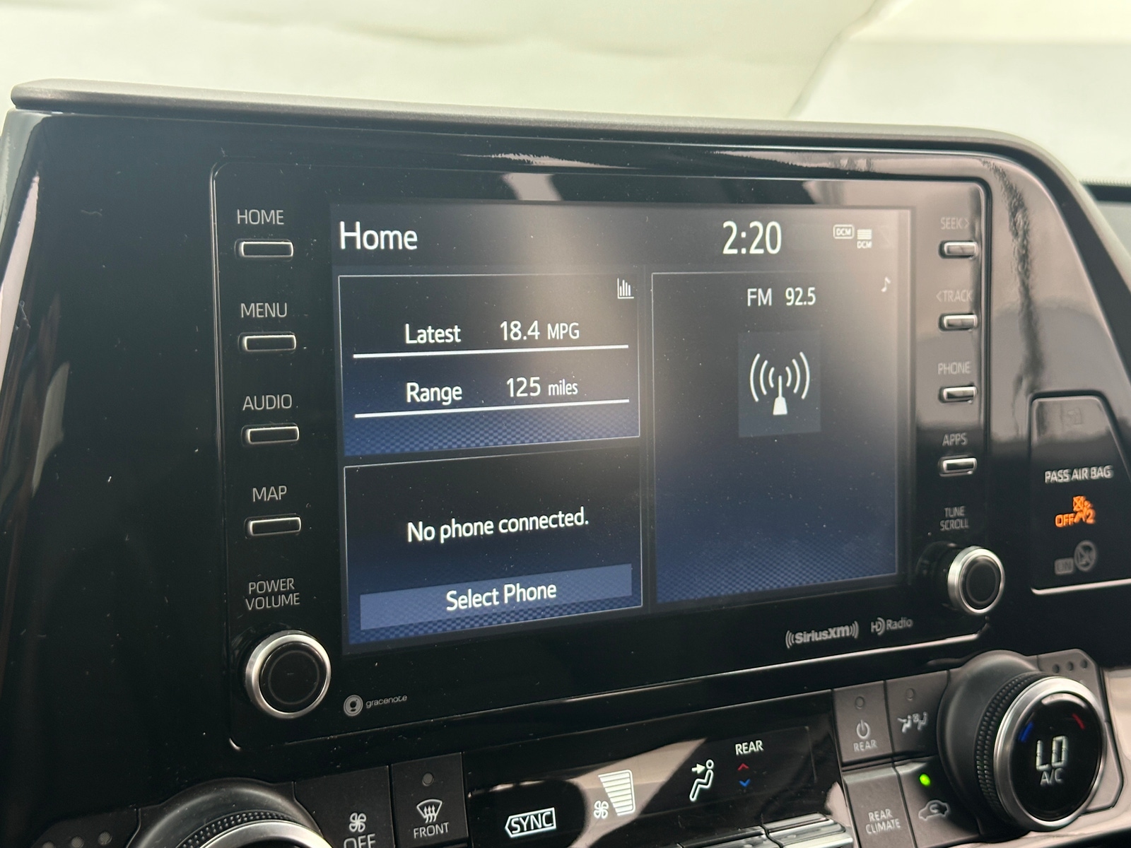 Thumbnail: 2022 Toyota Highlander - 3