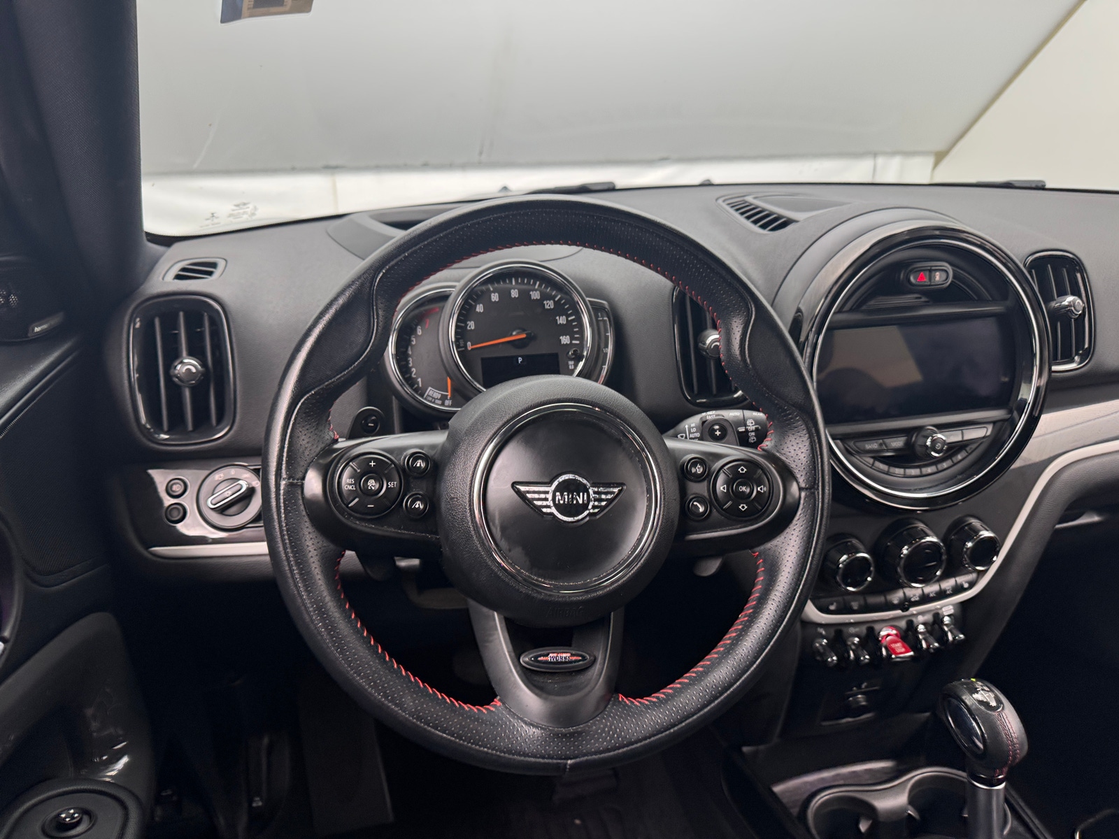 Thumbnail: 2019 MINI Cooper Countryman - 4